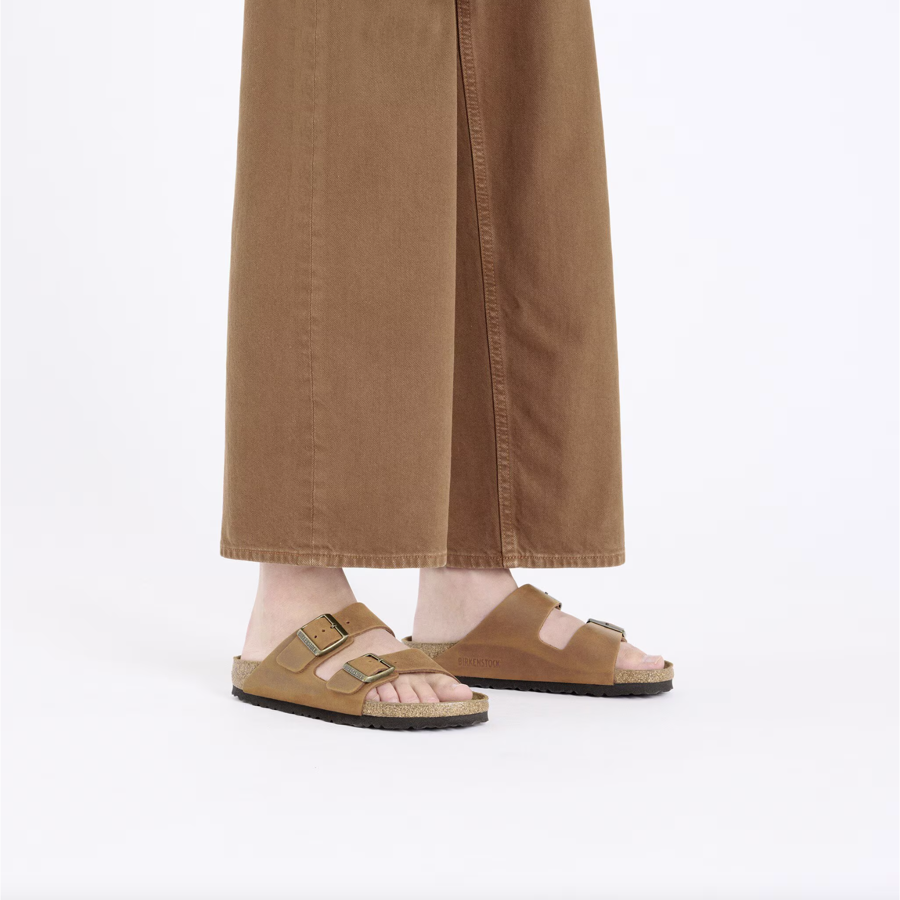 Birkenstock Women's Arizona Oiled Leather-Footprint USA