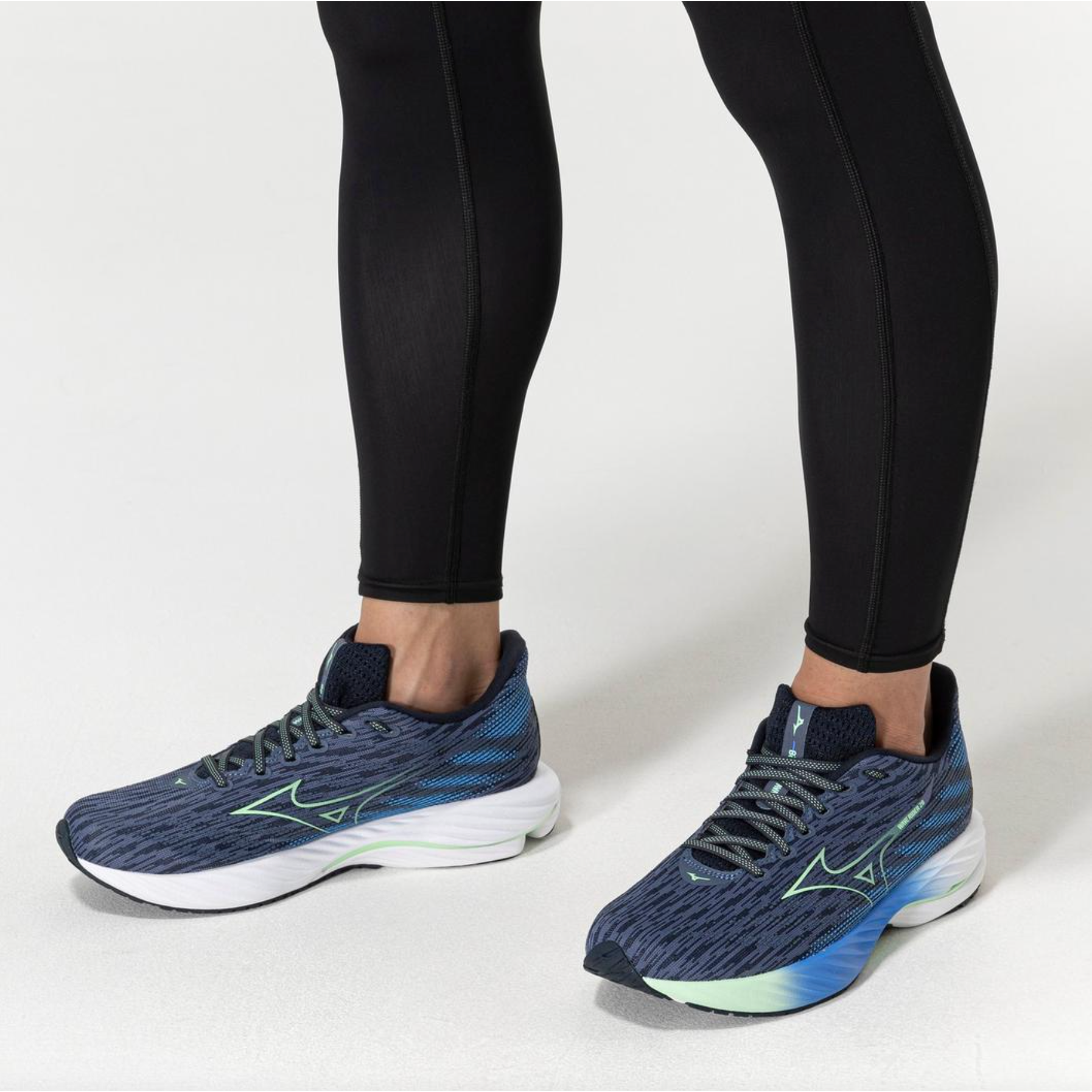 #color_vintage-indigo-neo-mint