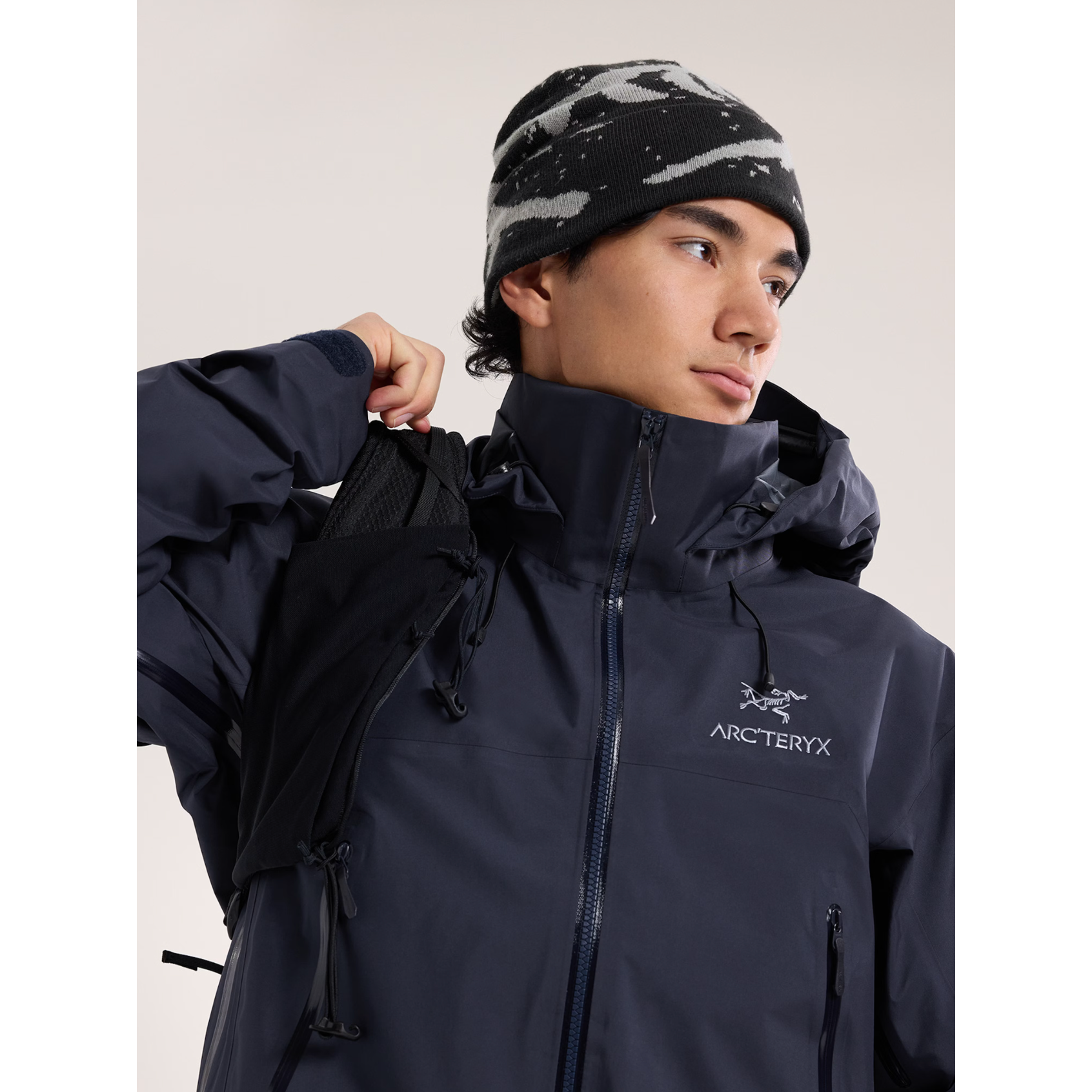 Arc'teryx Grotto Toque-Footprint USA