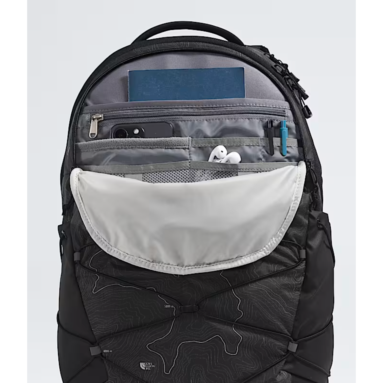 #color_tnf-black-topo-print-smoked-pearl