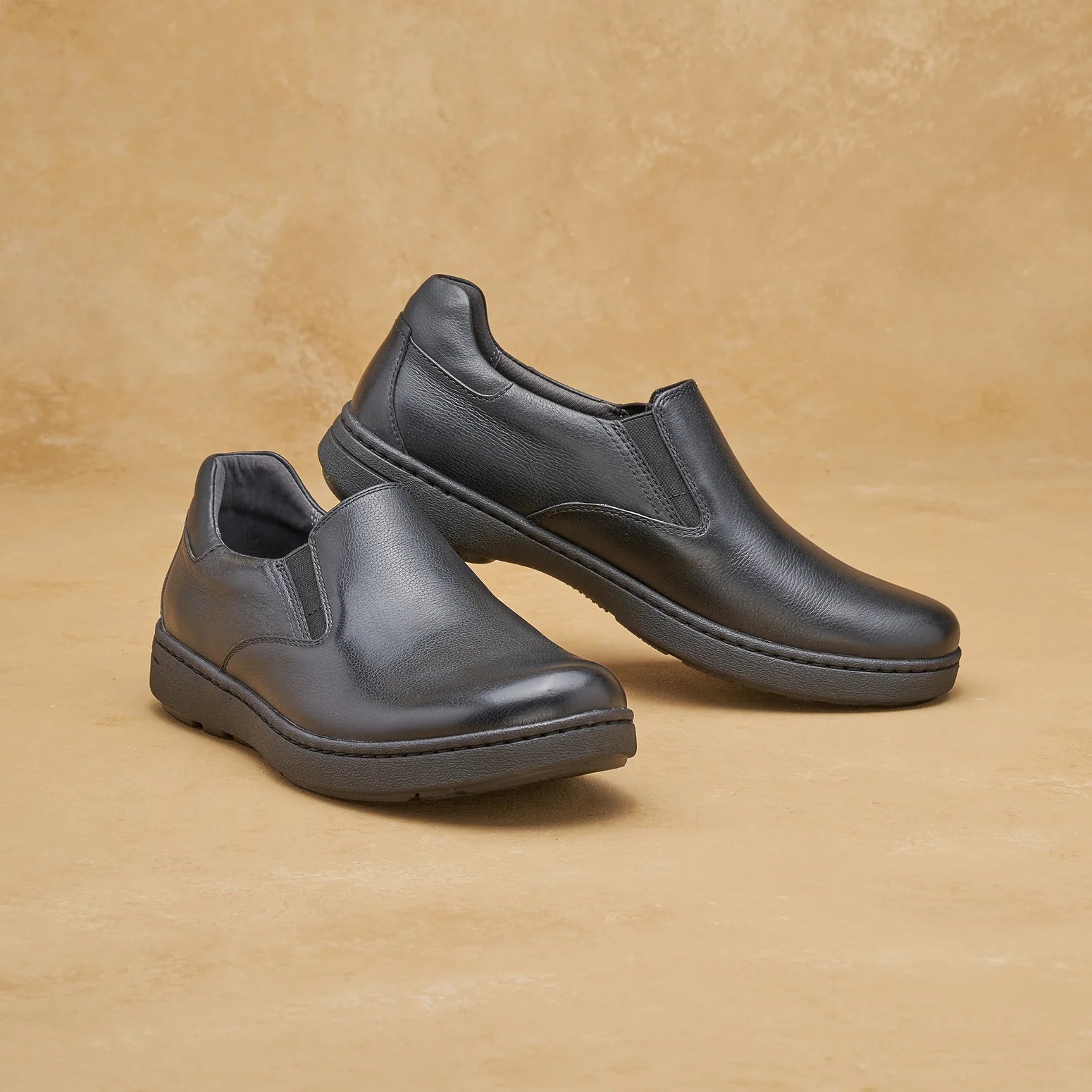 Dansko Men's Thomas-Footprint USA
