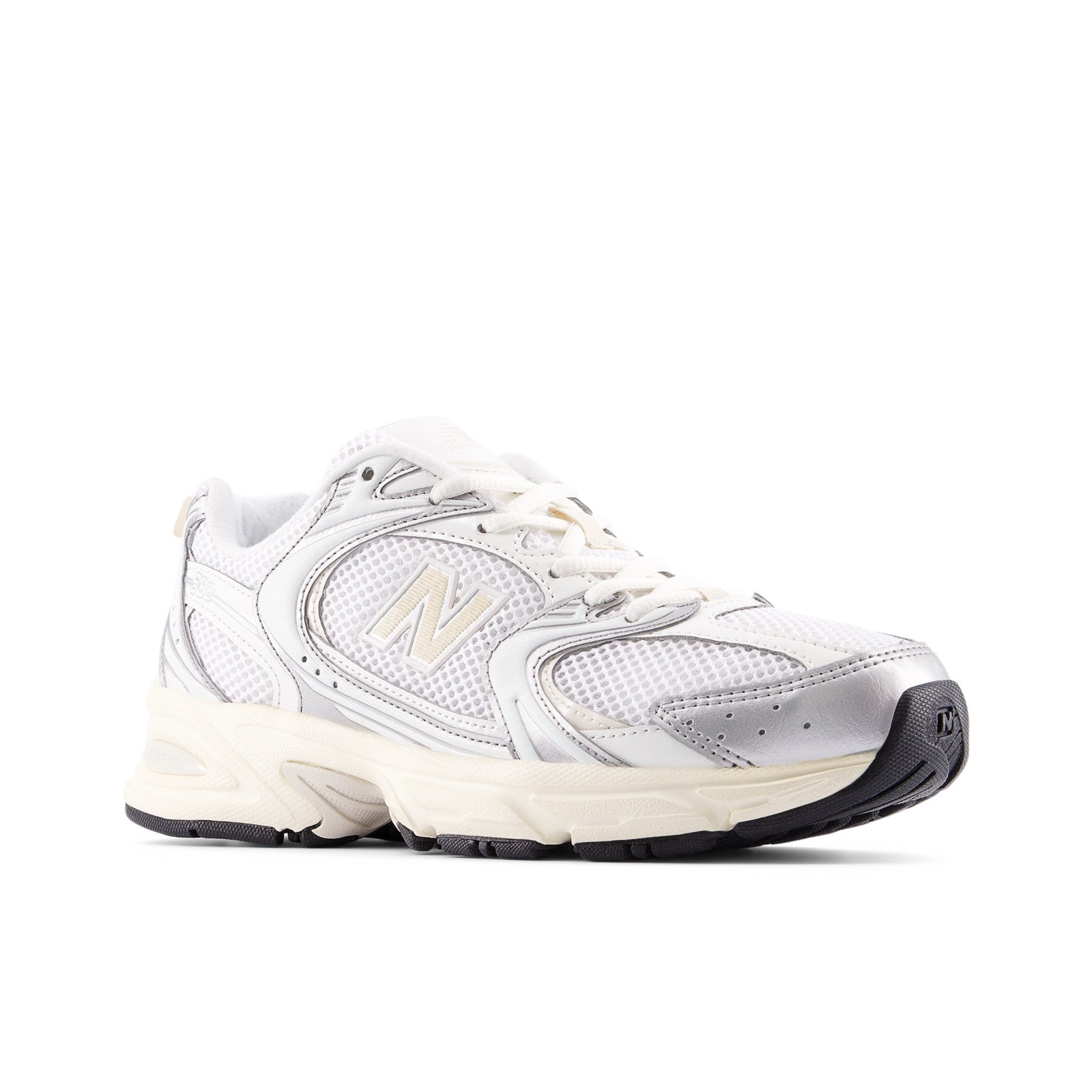 New Balance Unisex 530 in Silver Metallic with Linen