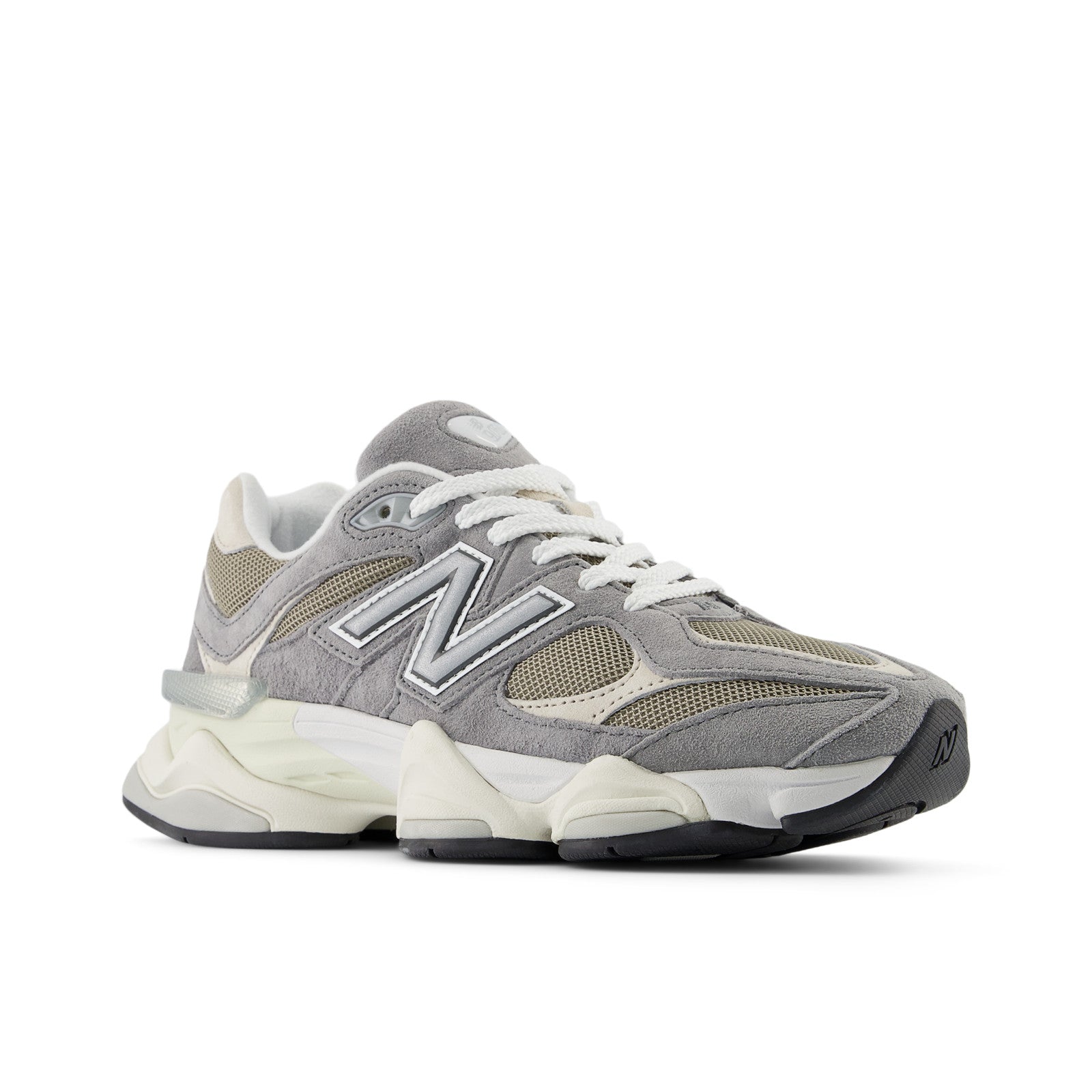 #color_slate-grey-with-arid-stone-and-timberwolf