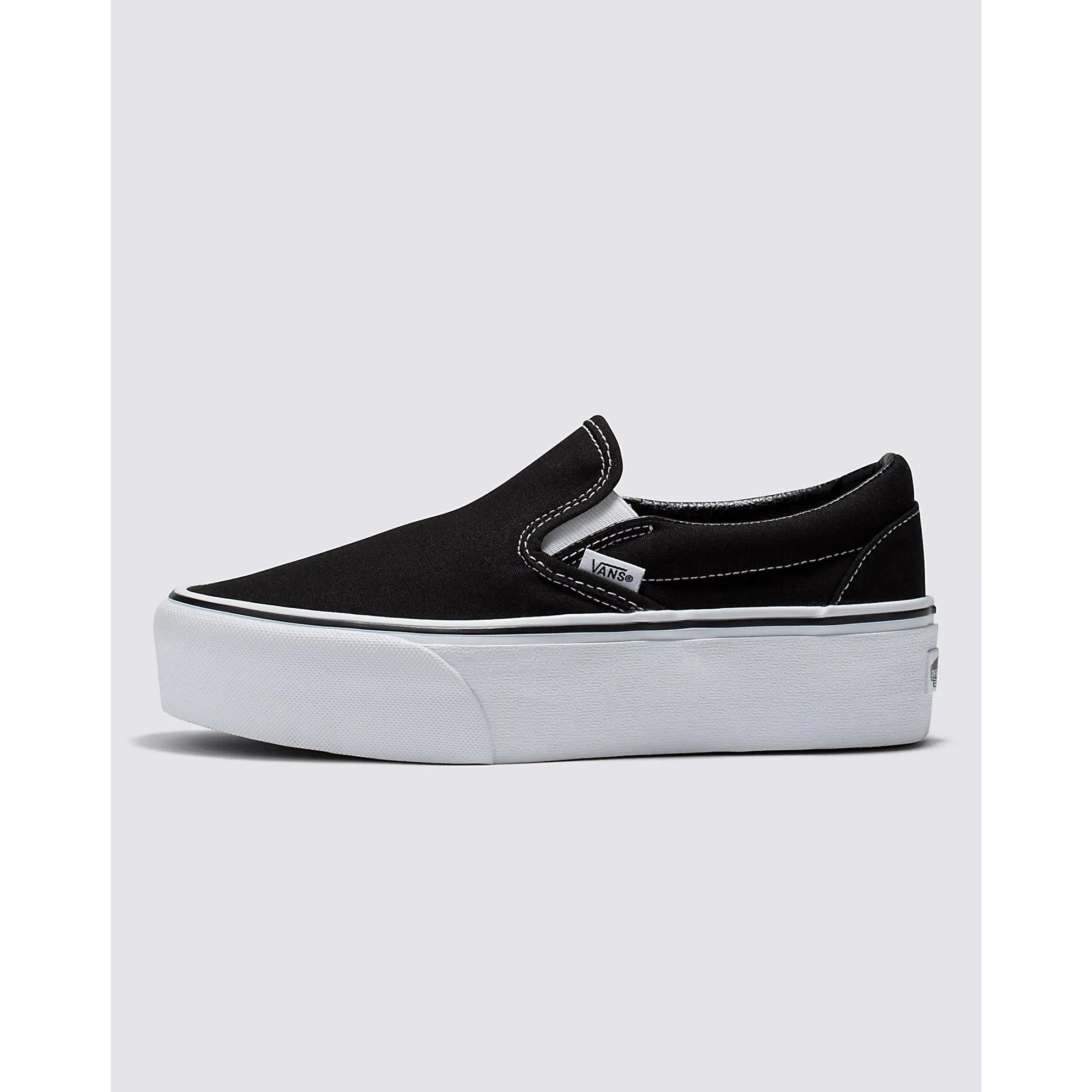 Vans classic slip on platform white hotsell