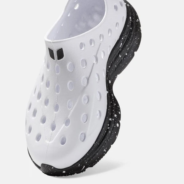 #color_white-black-speckle