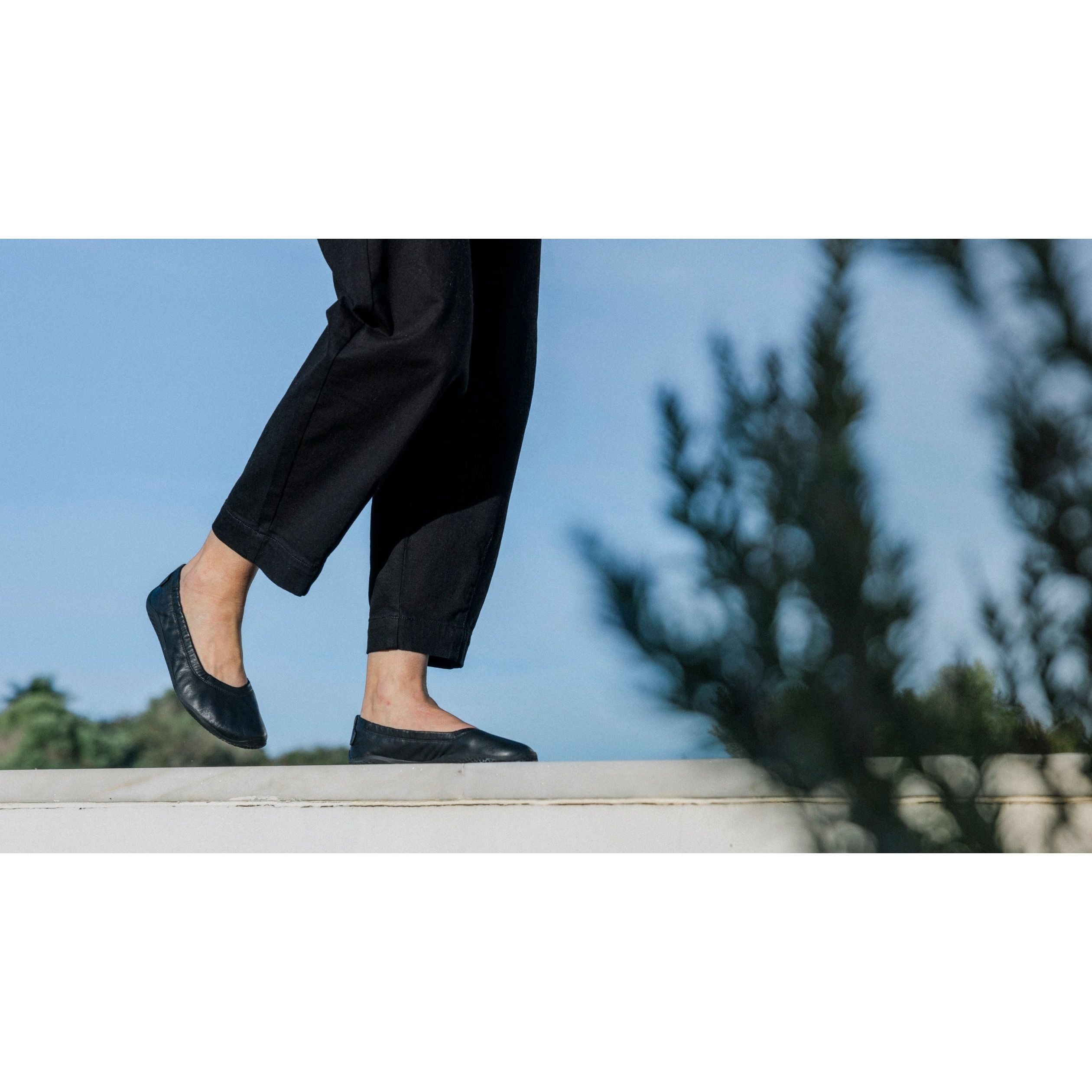 Vivobarefoot Womens Asana Yin Ballerina Leather Shoes