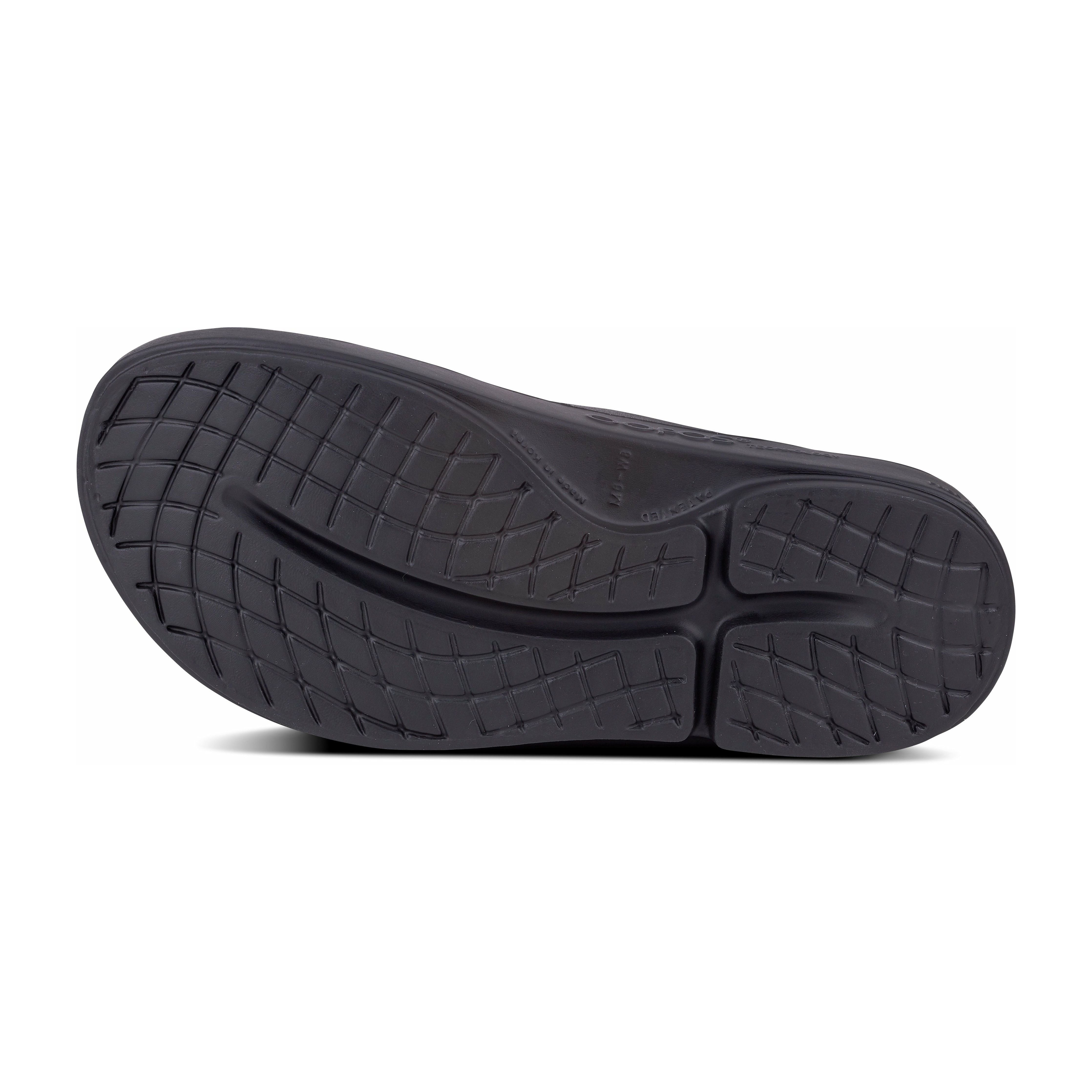 OOFOS Unisex Ooahh Slide Sandals in Black Men's Footwear