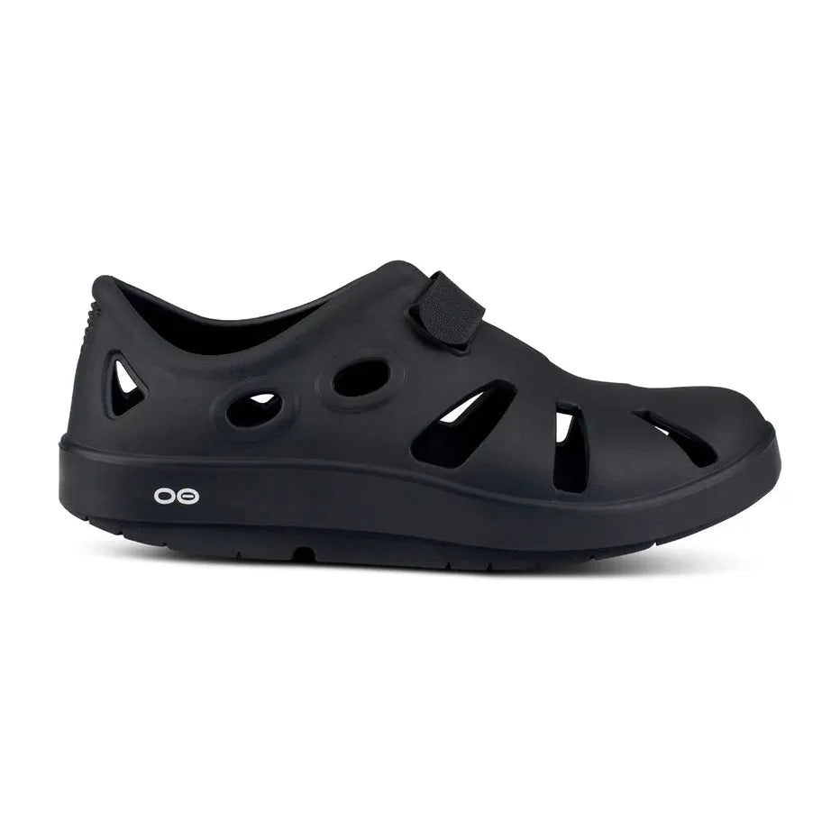OOFOS OOcandoo Sandal in Black Shoes