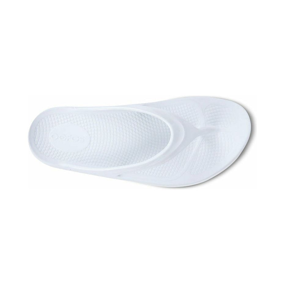 OOFOS Women's OOlala Thong Sandal in White Women's Footwear