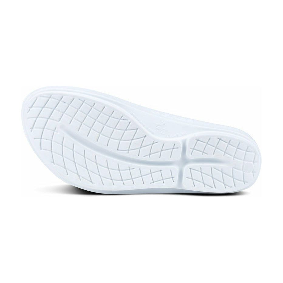 OOFOS Women's OOlala Thong Sandal in White Women's Footwear
