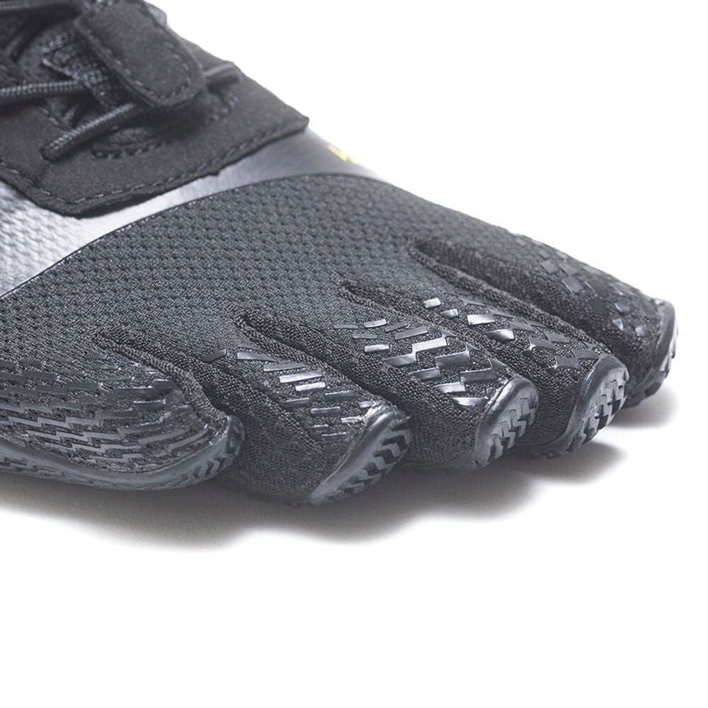 Vibram five finger toe shoes