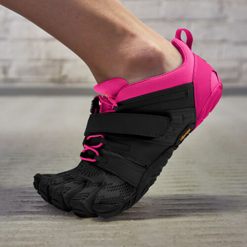 Vibram Women's V-Train 2.0 in Black/Pink Women's Footwear