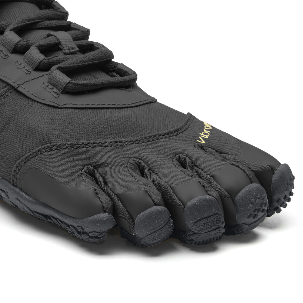 Vibram Women's V-Trek in Black/Black Women's Footwear