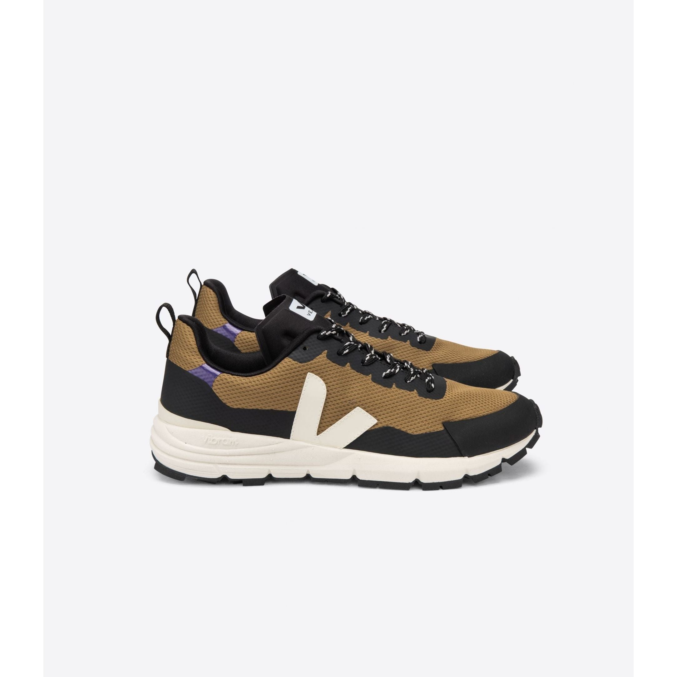 Veja Men's Dekkan Alveomesh in Tent Pierre Purple Shoes