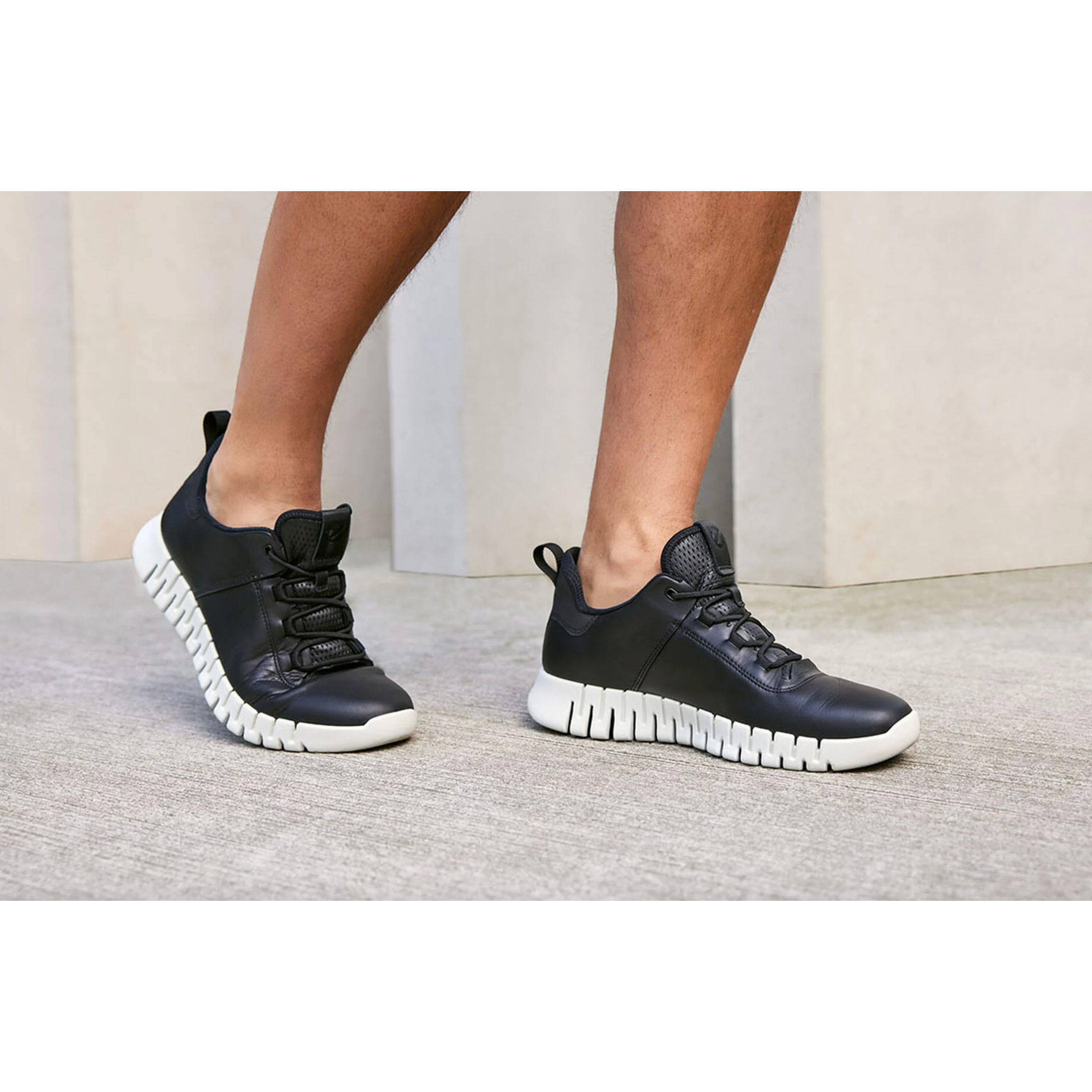 Ecco Men's Gruuv Sneaker in Black Black Men's Footwear