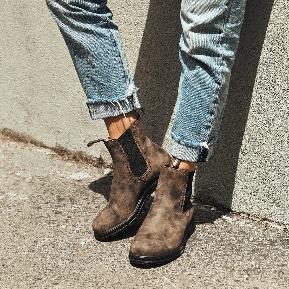 Blundstone Women's Series 1351 Premium Leather High Top Boots in Rustic Brown Women's Boots