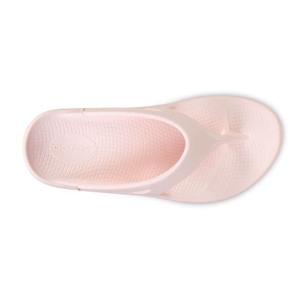 OOFOS Unisex OOriginal Flip Flops in Blush