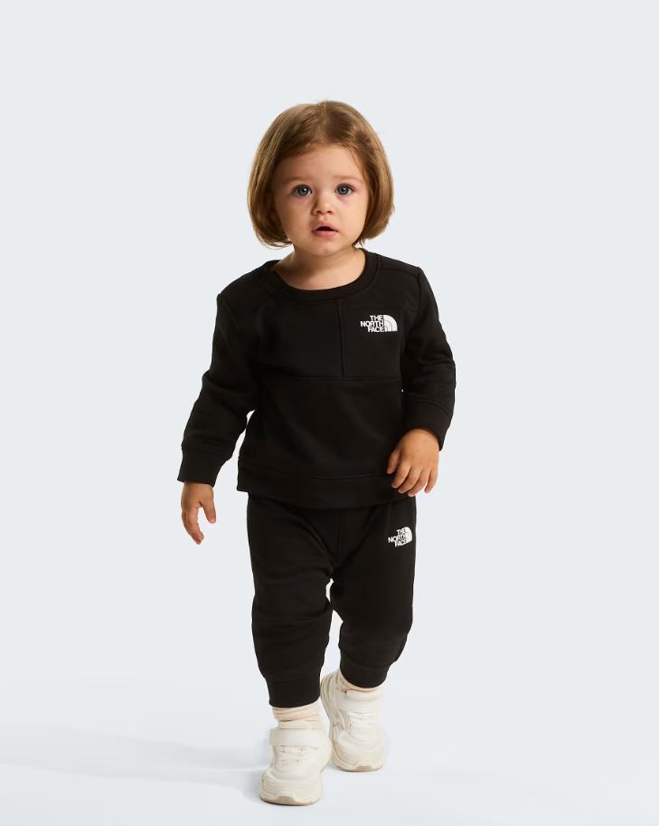 #color_tnf-black