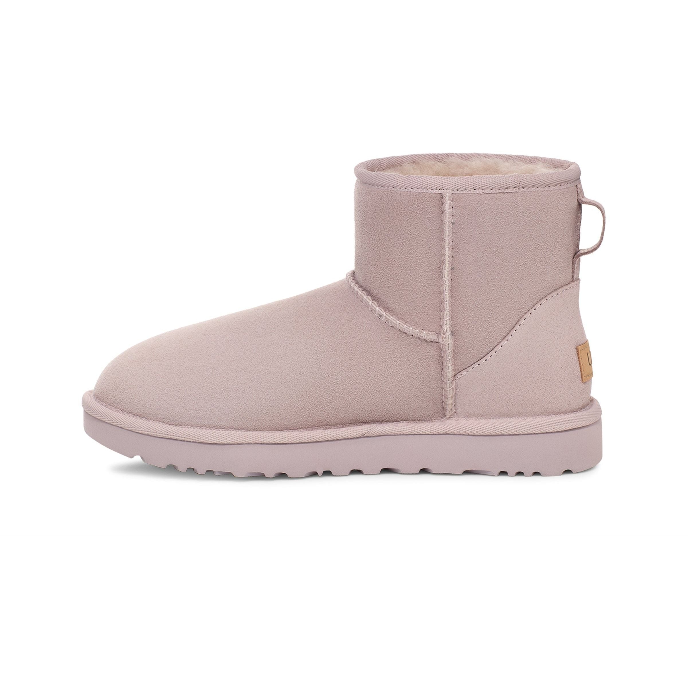 UGG Women’s Classic Mini II in Pale Smoke-Footprint USA