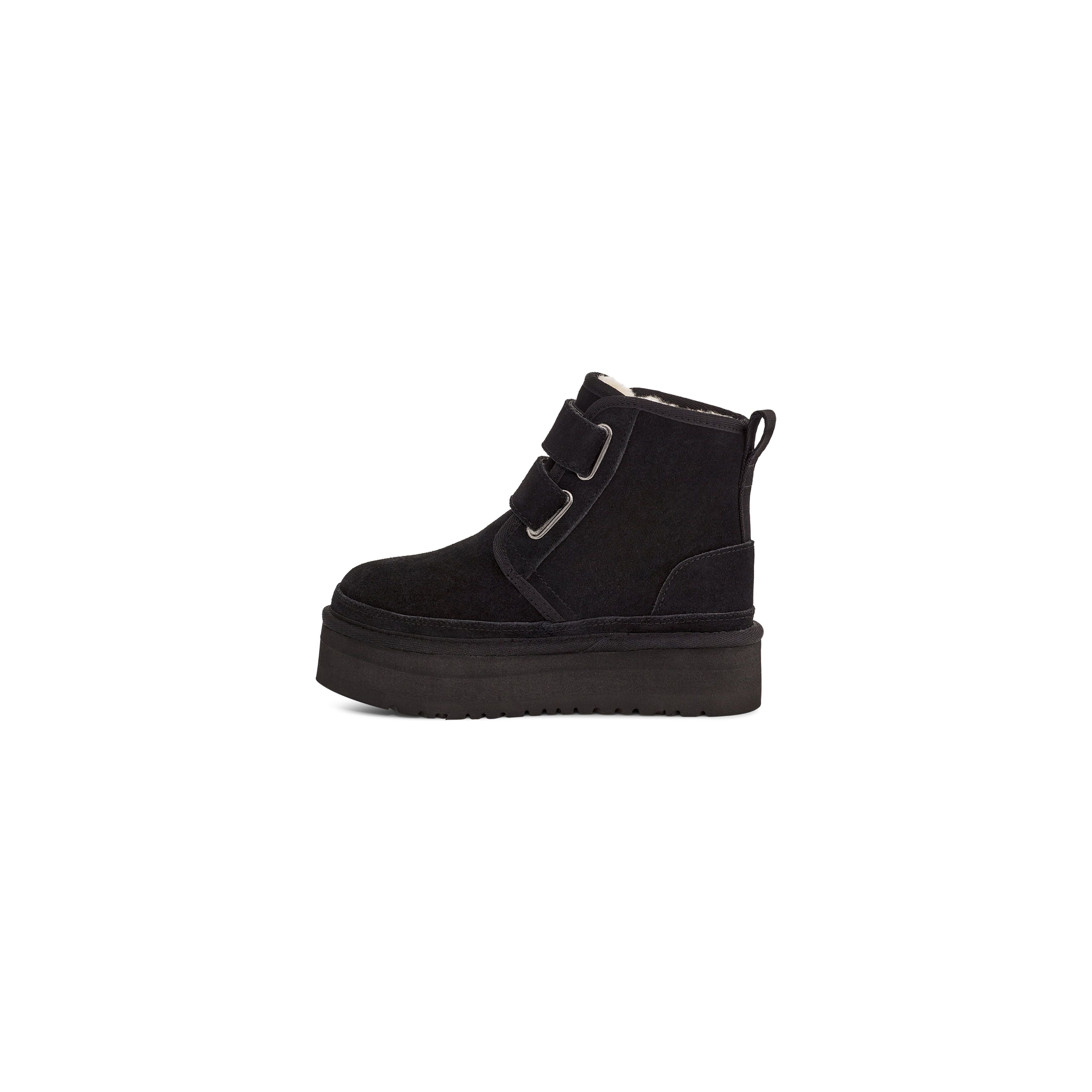 UGG Kid's Neumel Platform in Black  Kid's Footwear