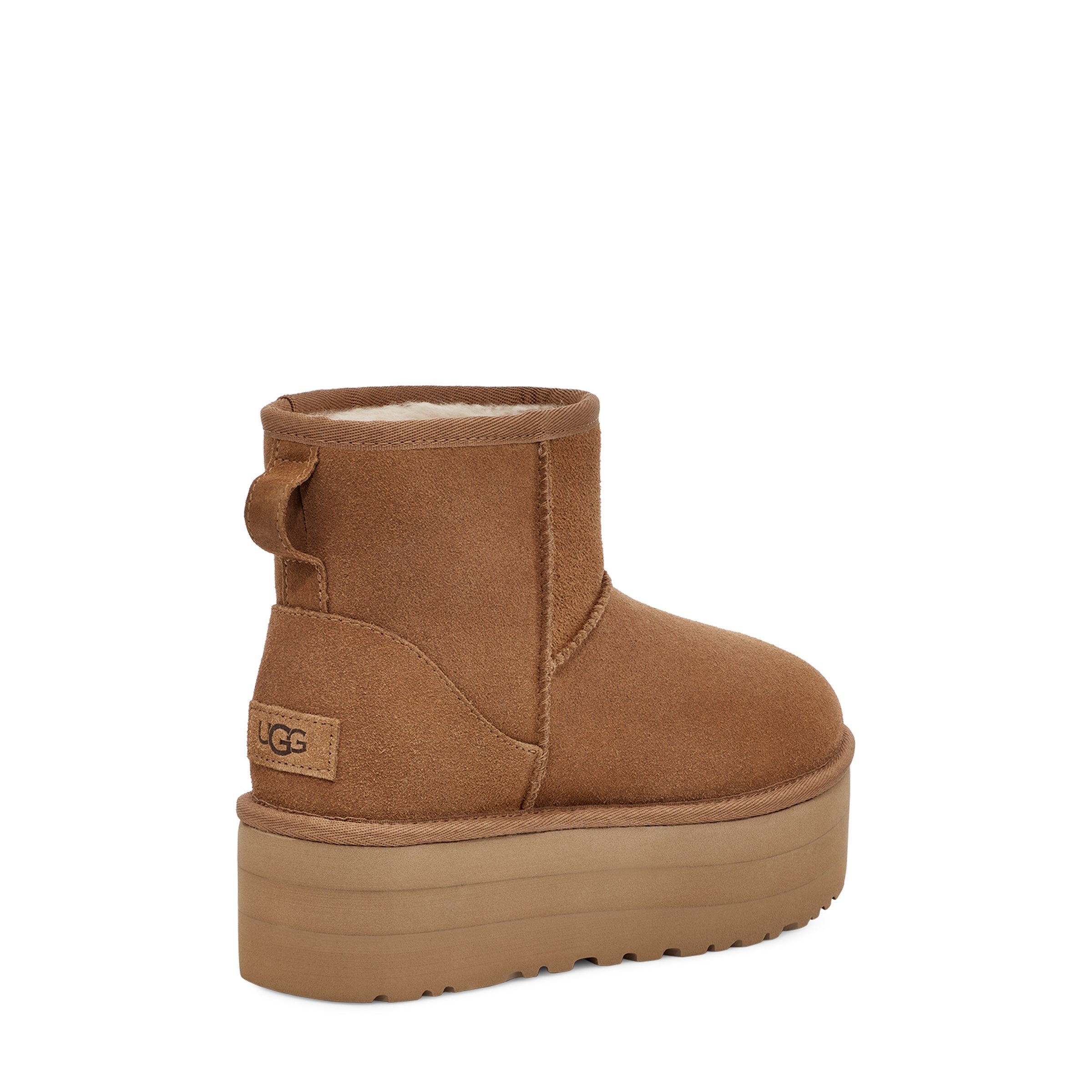 UGG Women's Classic Mini Platform in Chestnut