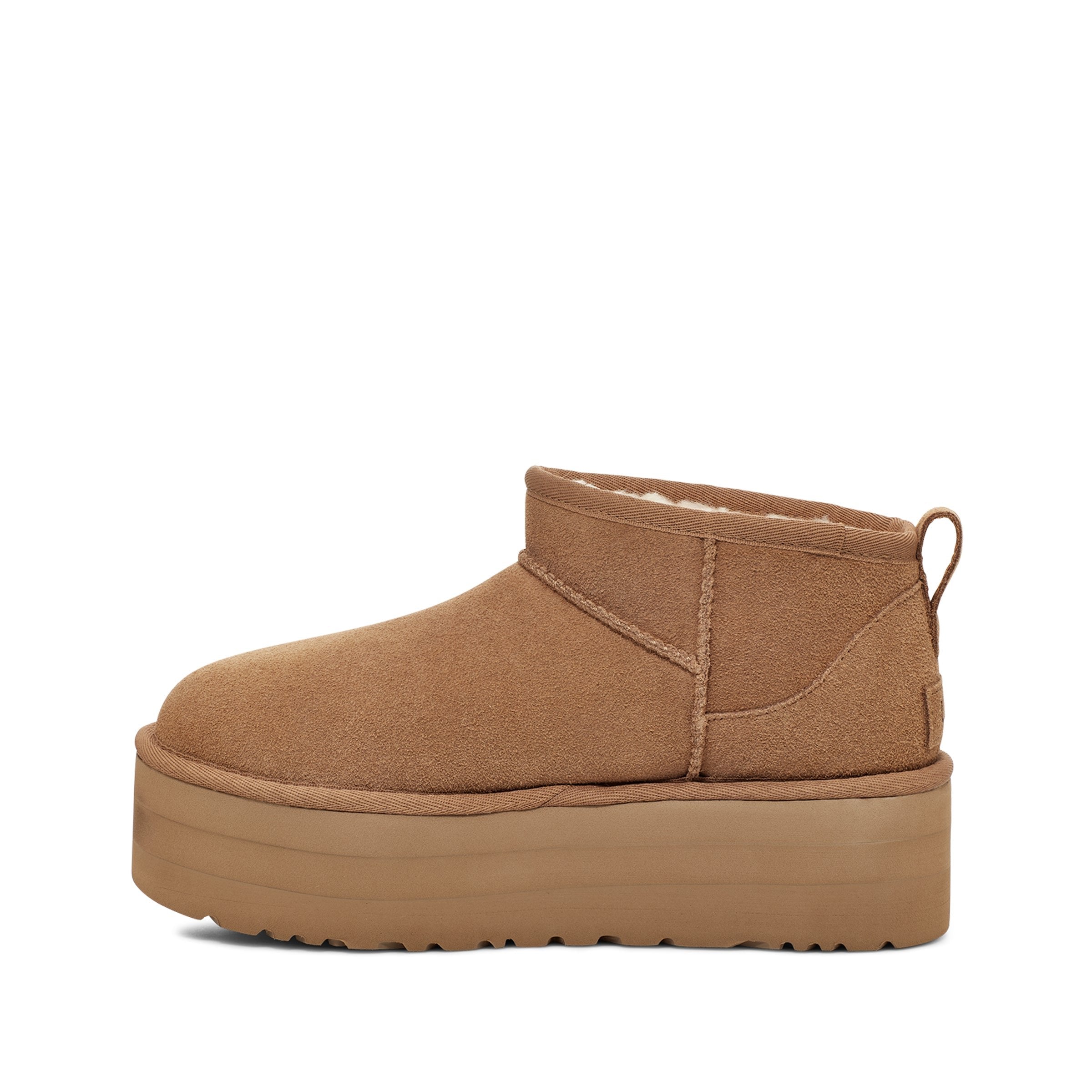 UGG Women's Classic Ultra Mini Platform in Chestnut