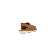 UGG Kid's Goldenstar Clog in Chestnut