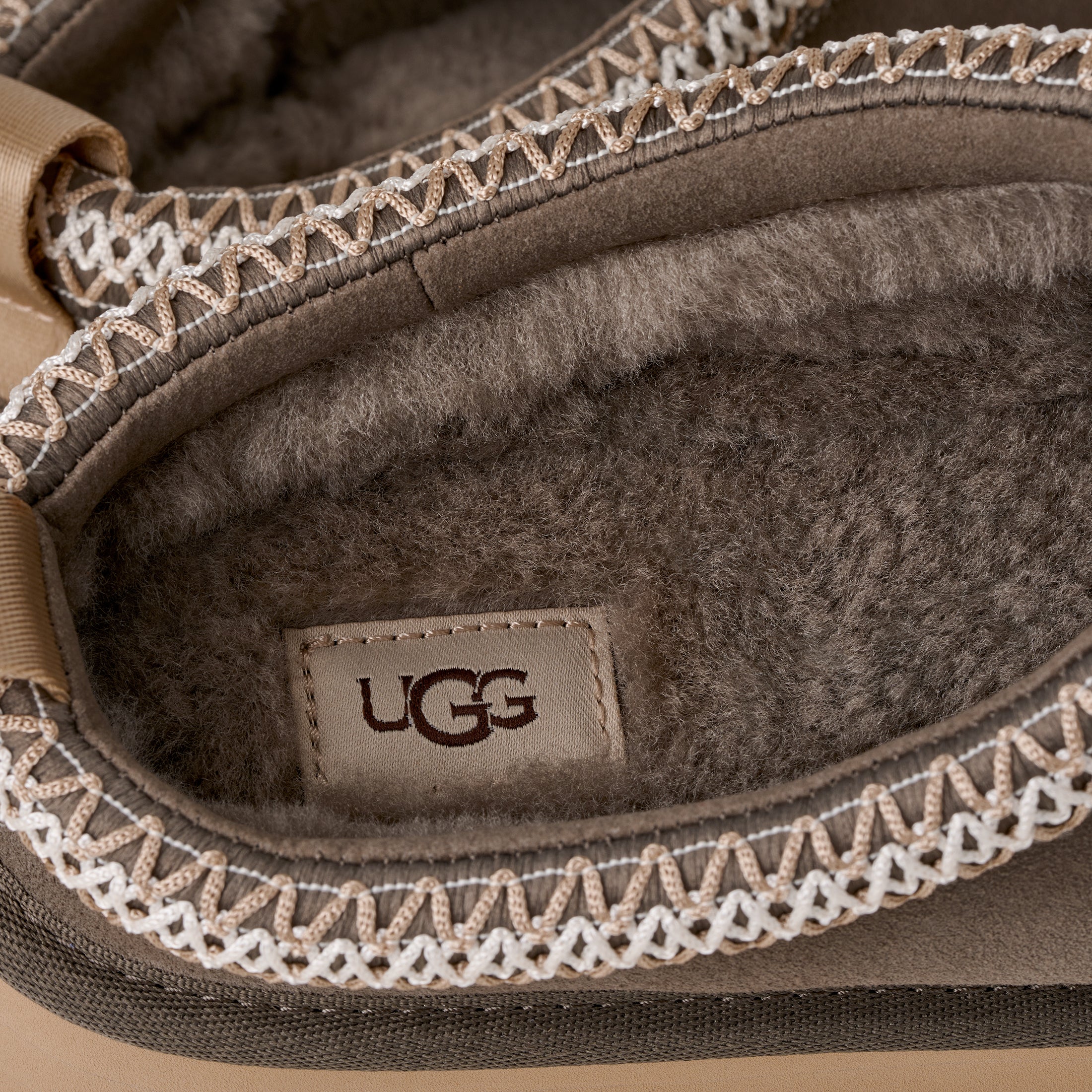 UGG Women's Tazz II in Dried Oregano