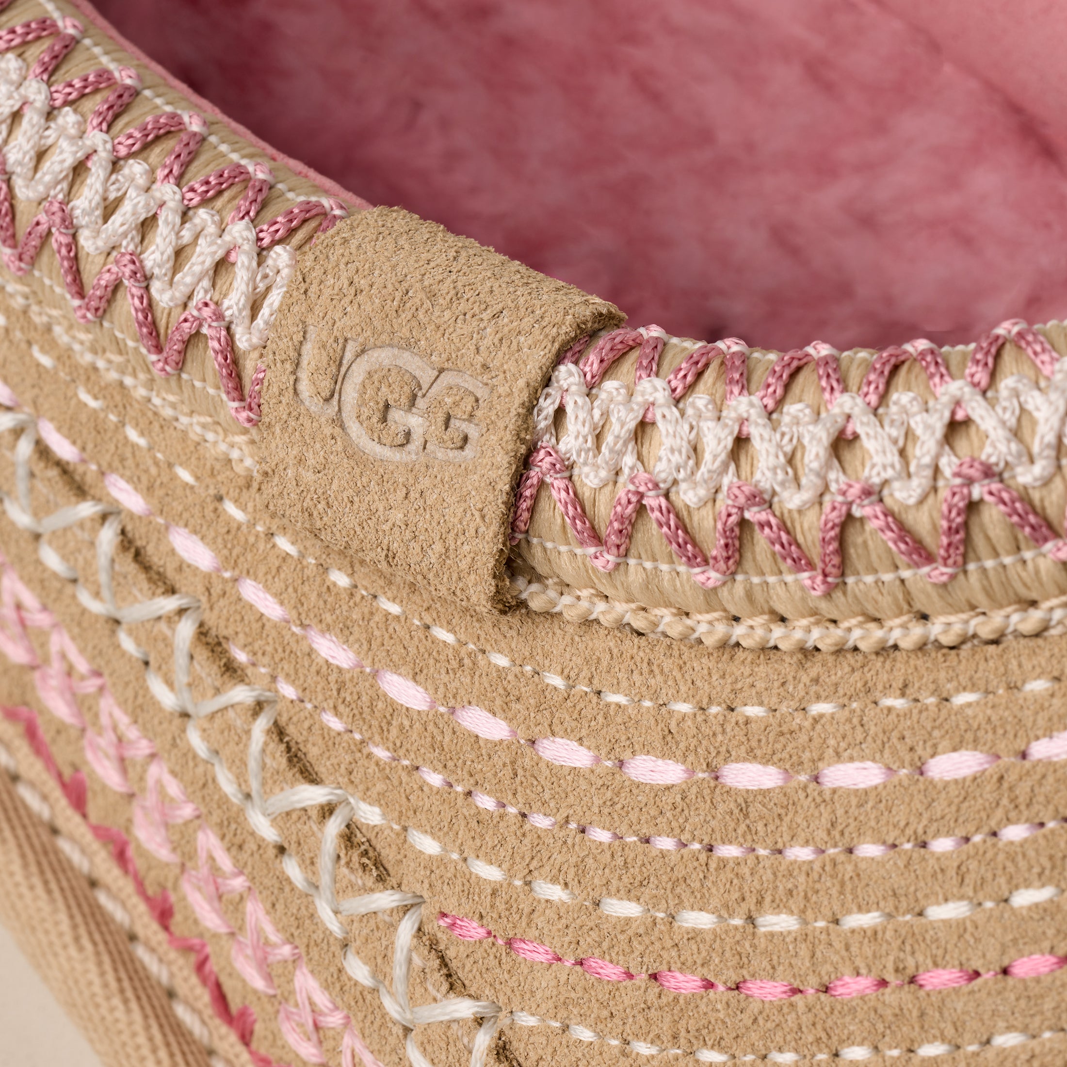 UGG Women's Tasman Meadow in Sand Castle