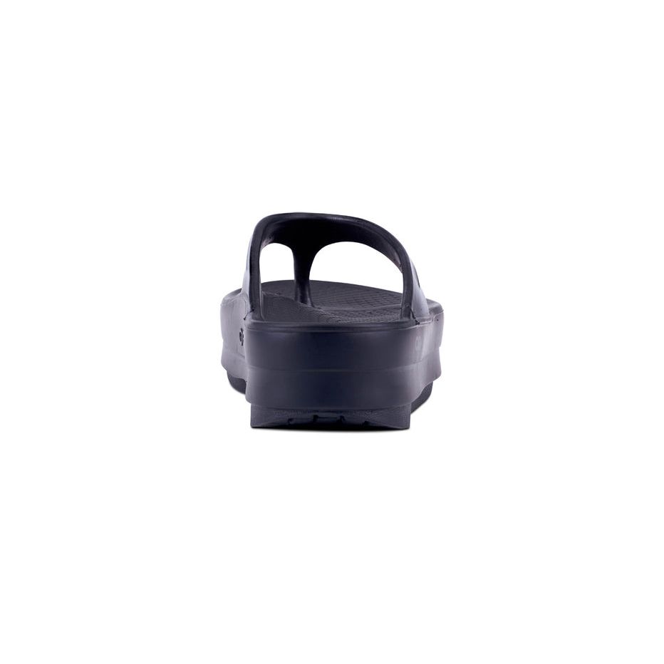 OOFOS Women's OOmega OOlala Thong Sandal in Black