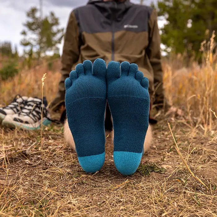 Injinji Men's Trail Midweight Mini-Crew in Midnight
