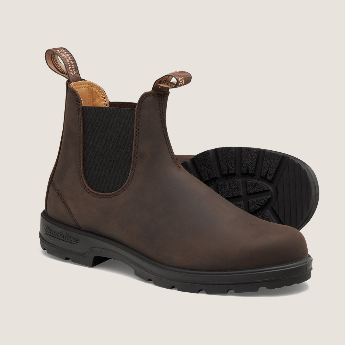 Blundstone Classic 2340 Chelsea Boots in Brown  Men's Boots