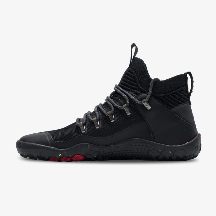 Vivobarefoot Men's Magna Trail II FG in Obsidian