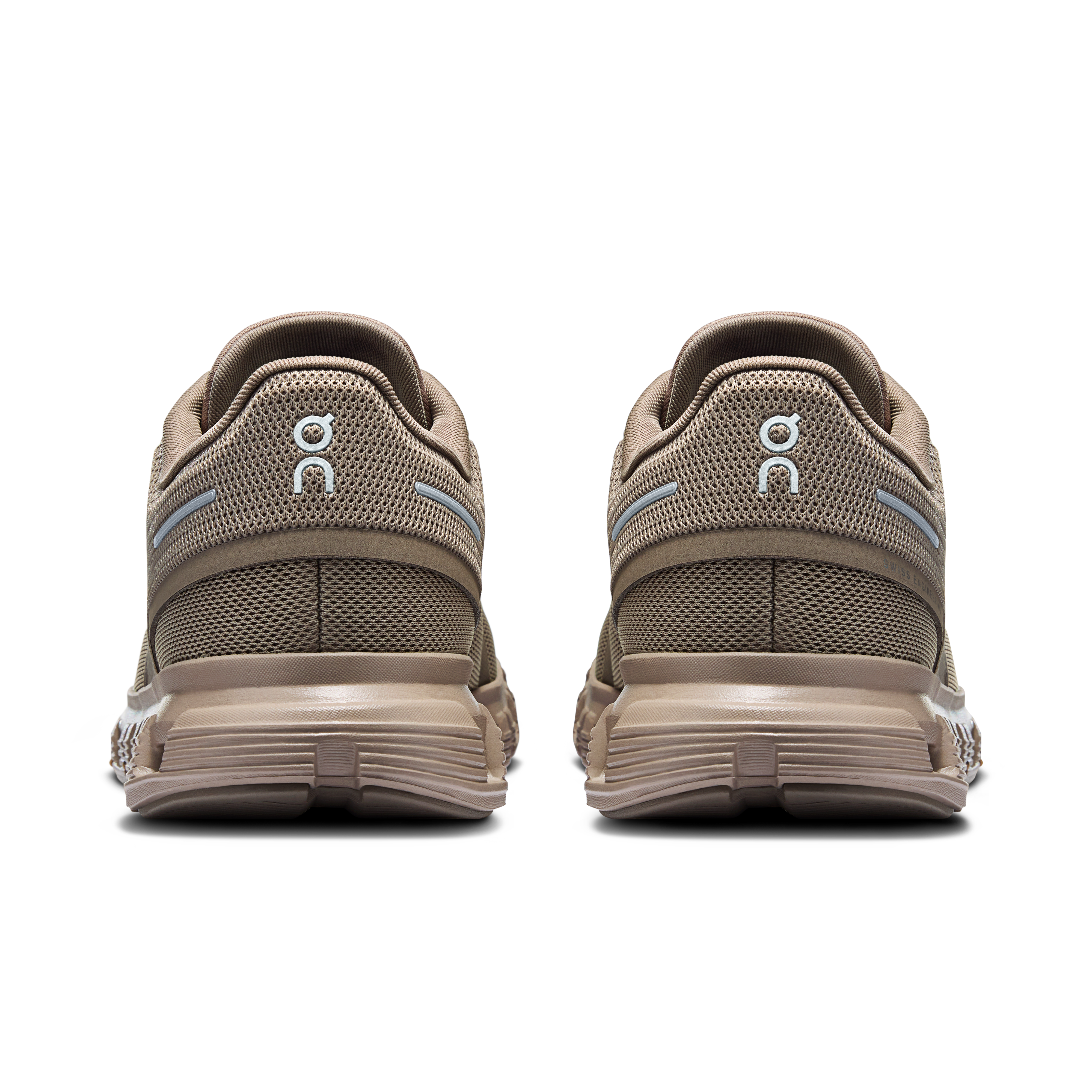 On Running Women's Cloud 6 in Cinder/Fog