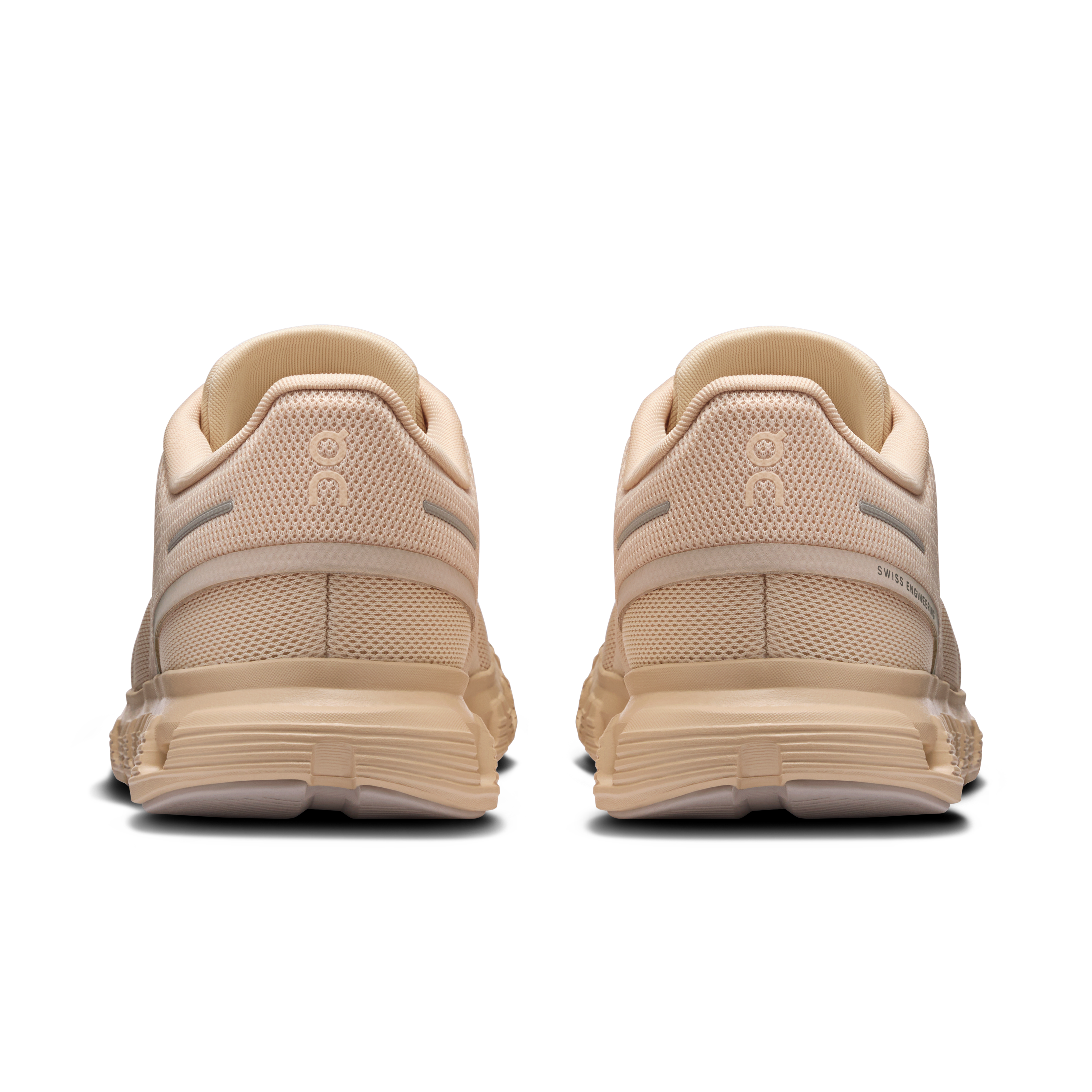 On Running Women's Cloud 6 in Sand/Sand