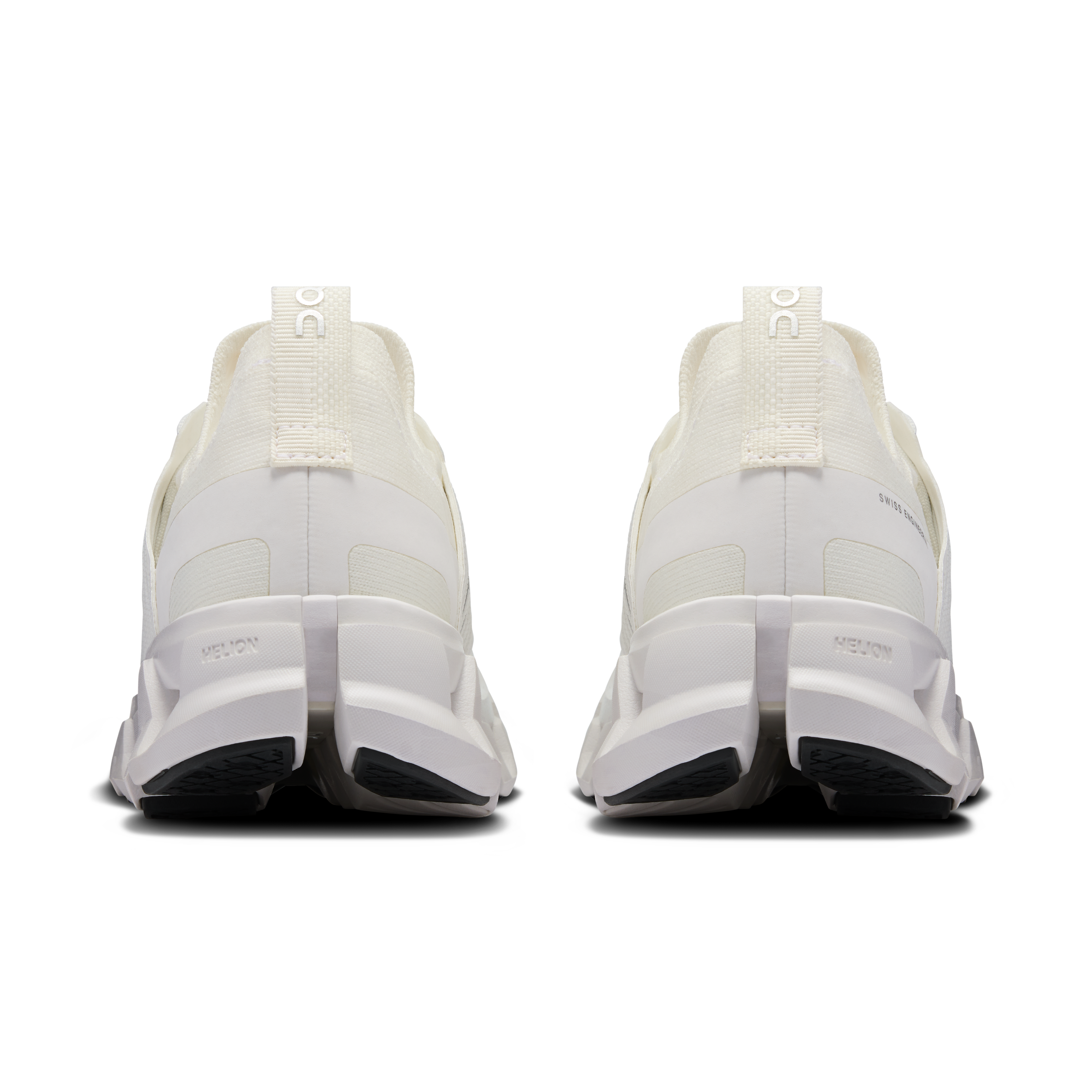 On Running Women's Cloudswift 4 in White/White