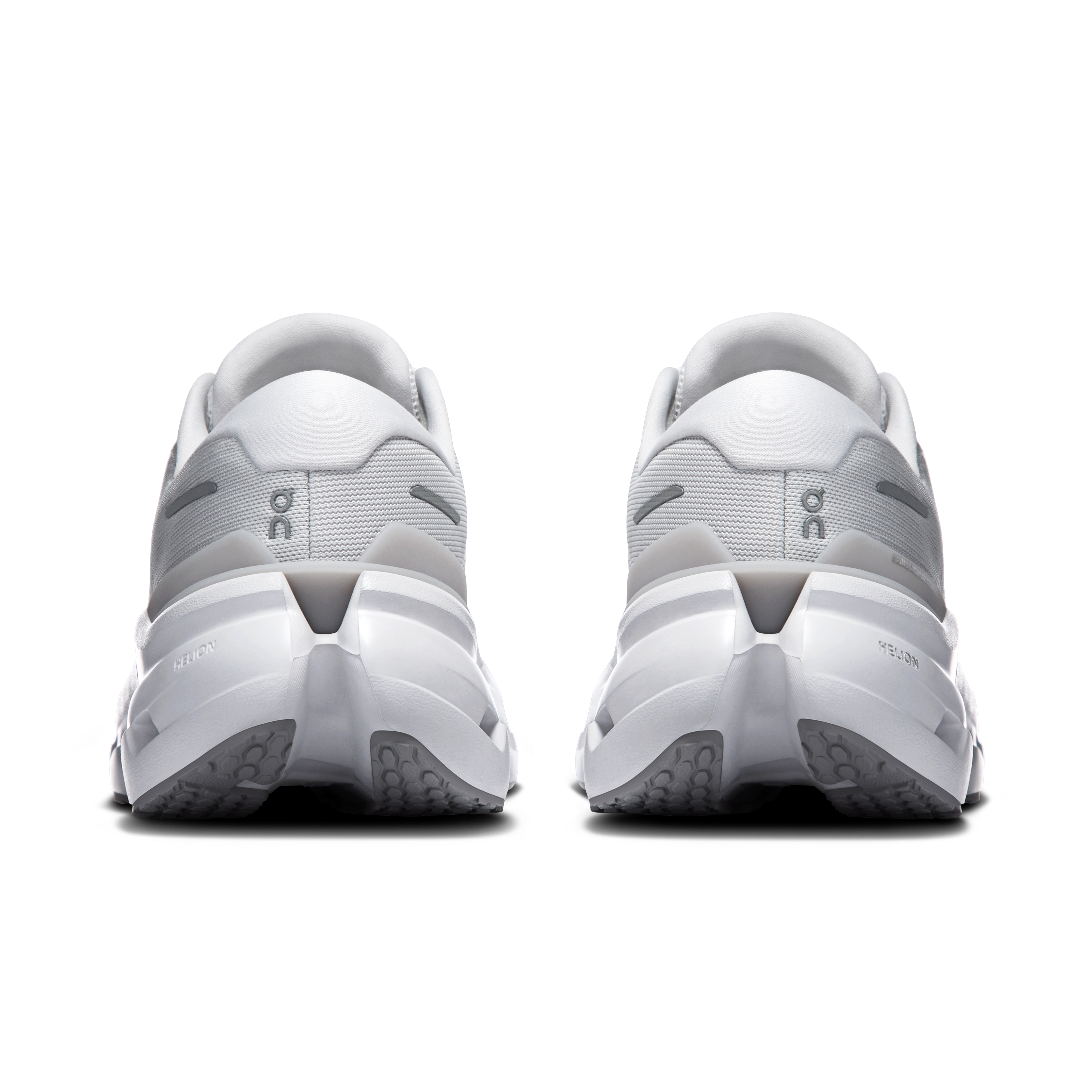 On Running Women's Cloudrunner 3 in Frost/Glacier