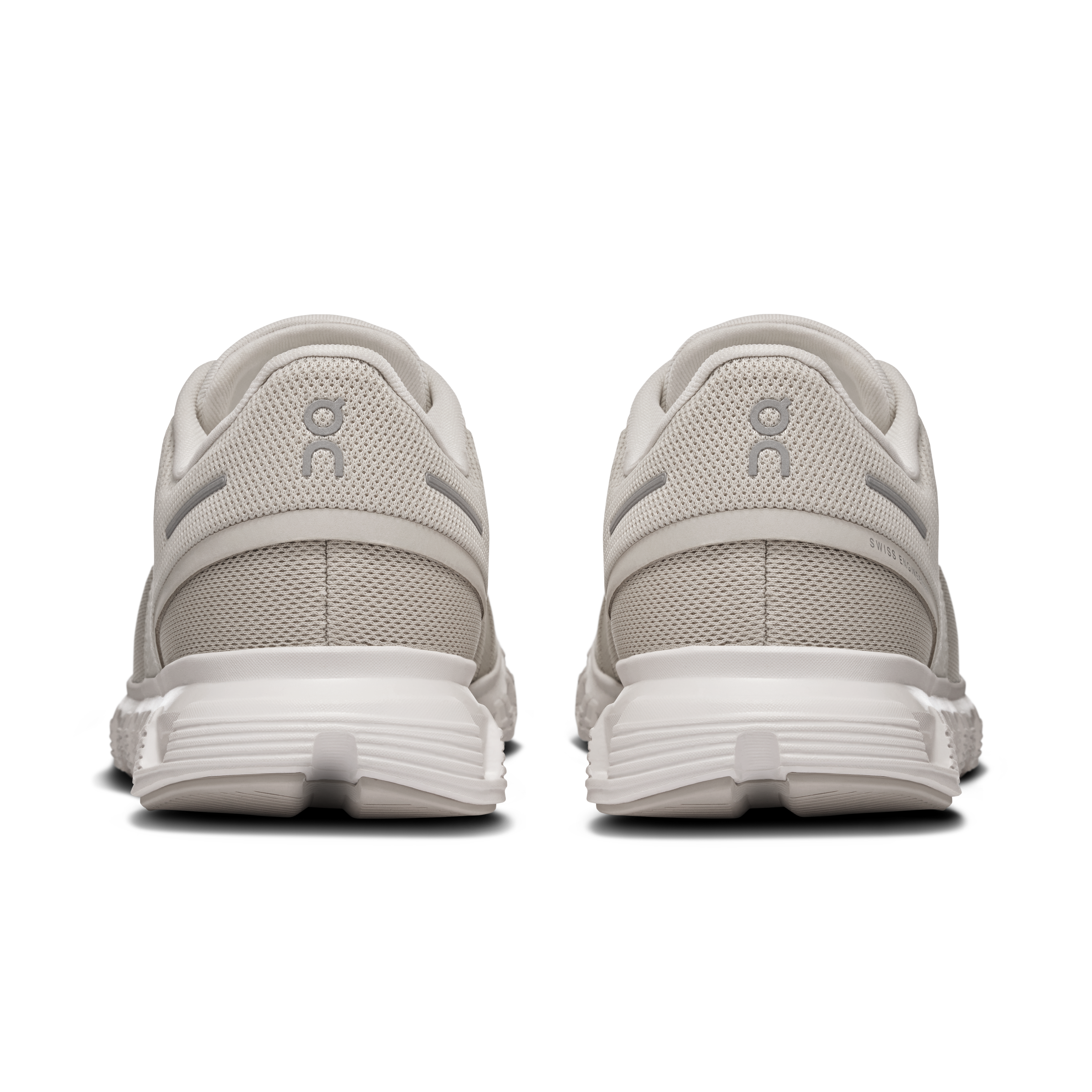 On Running Women's Cloud 6 Wide in Pearl/White