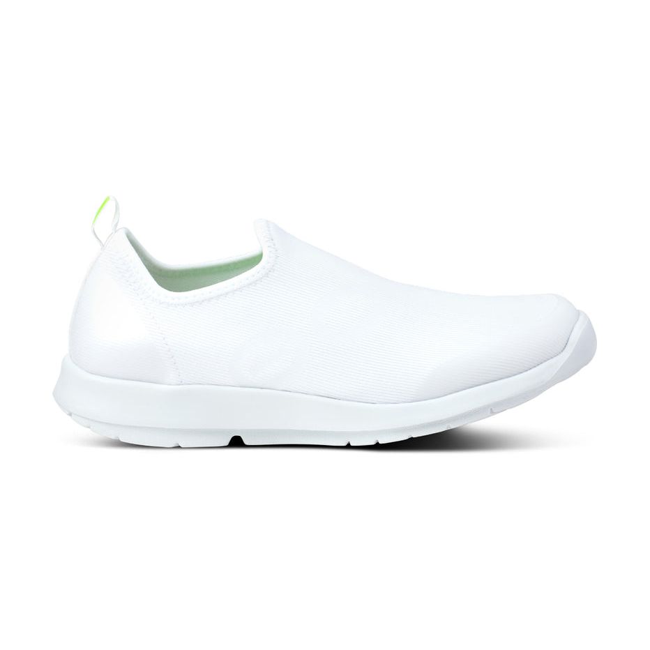 OOFOS Women's OOmg Sport Low Shoe in White  Women's Footwear