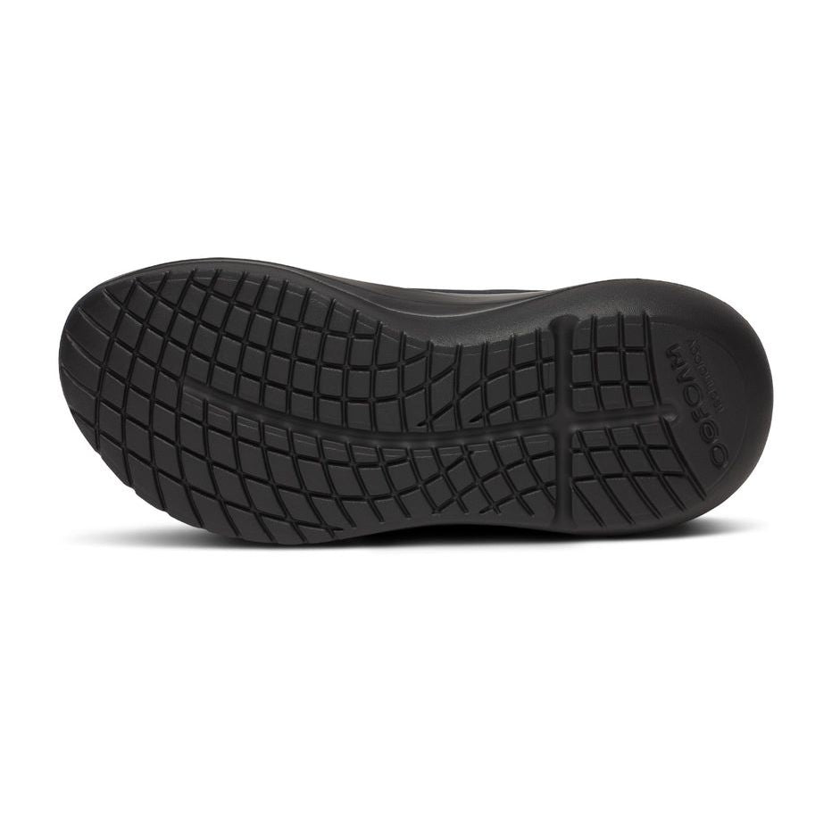 OOFOS Women's OOMY Stride Shoe in Black