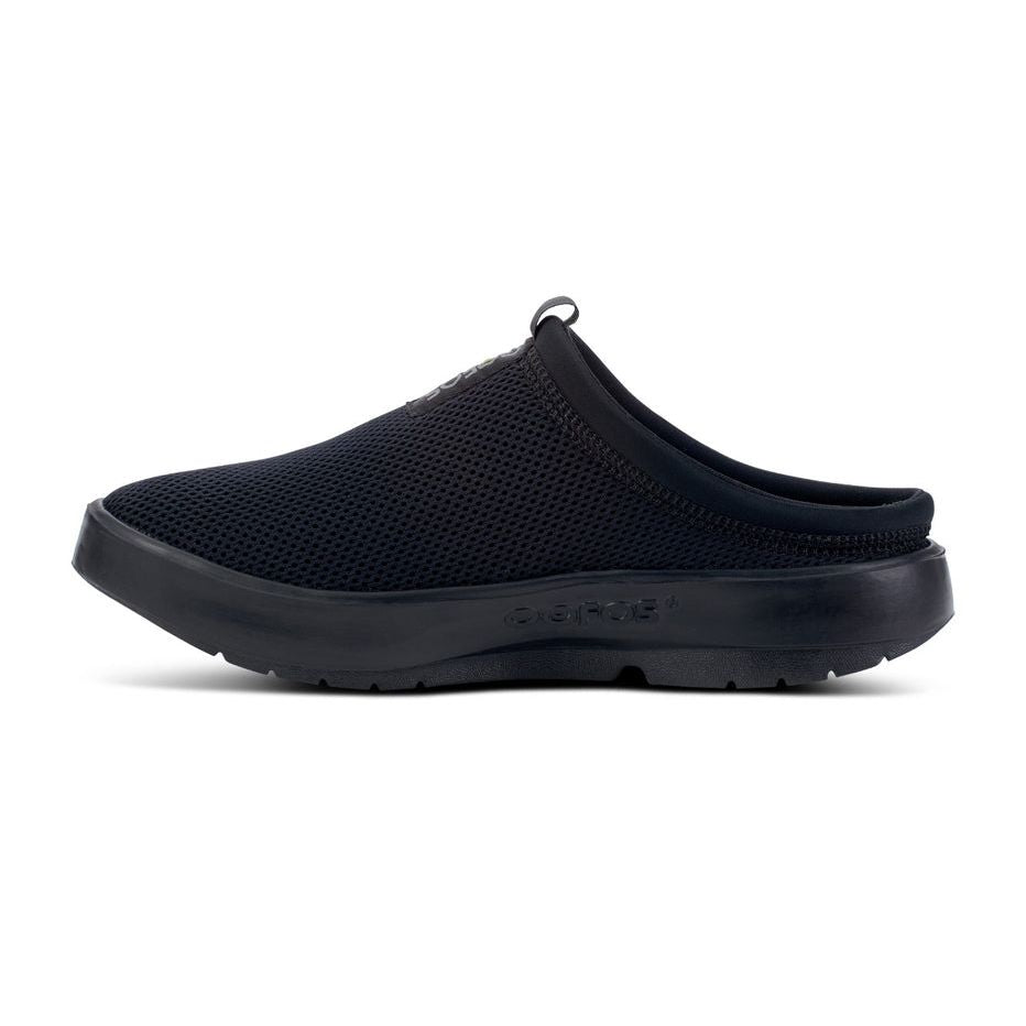 OOFOS Men's OOcoozie Sport Mule Slipper in Black