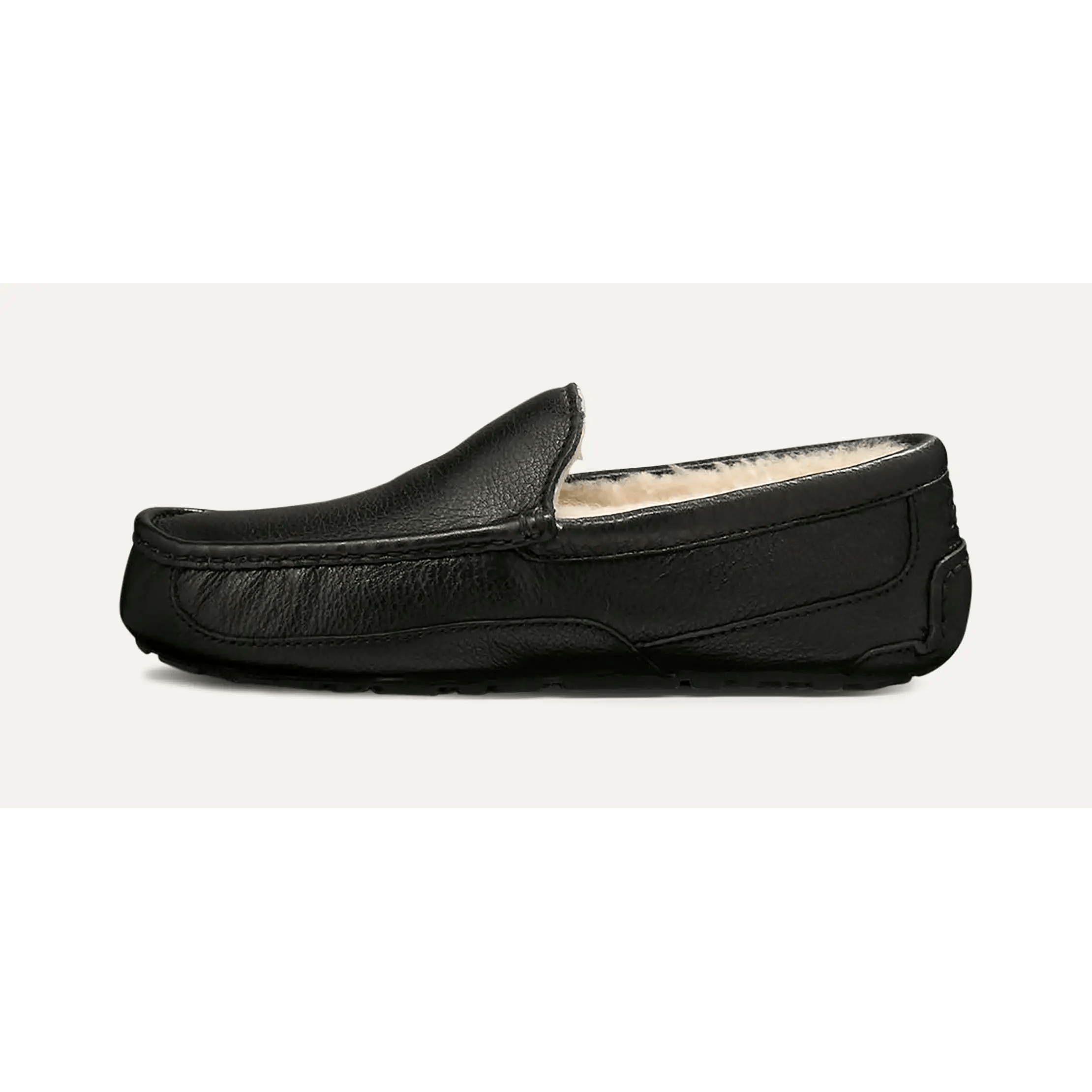 UGG Men's Ascot Wide in Black