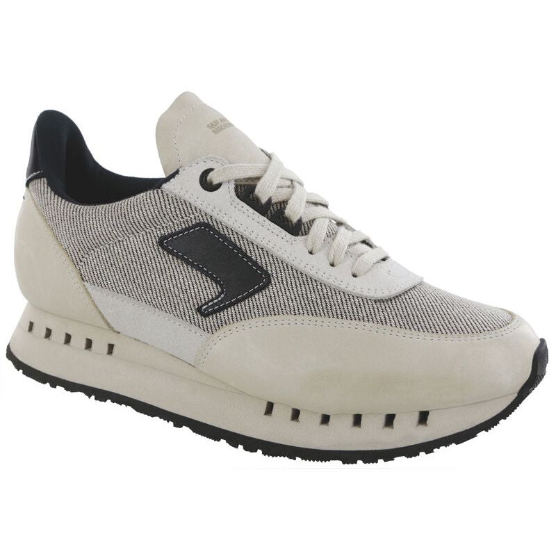 SAS Women's 7eventy6ix-X 76 Sneaker in Monahans