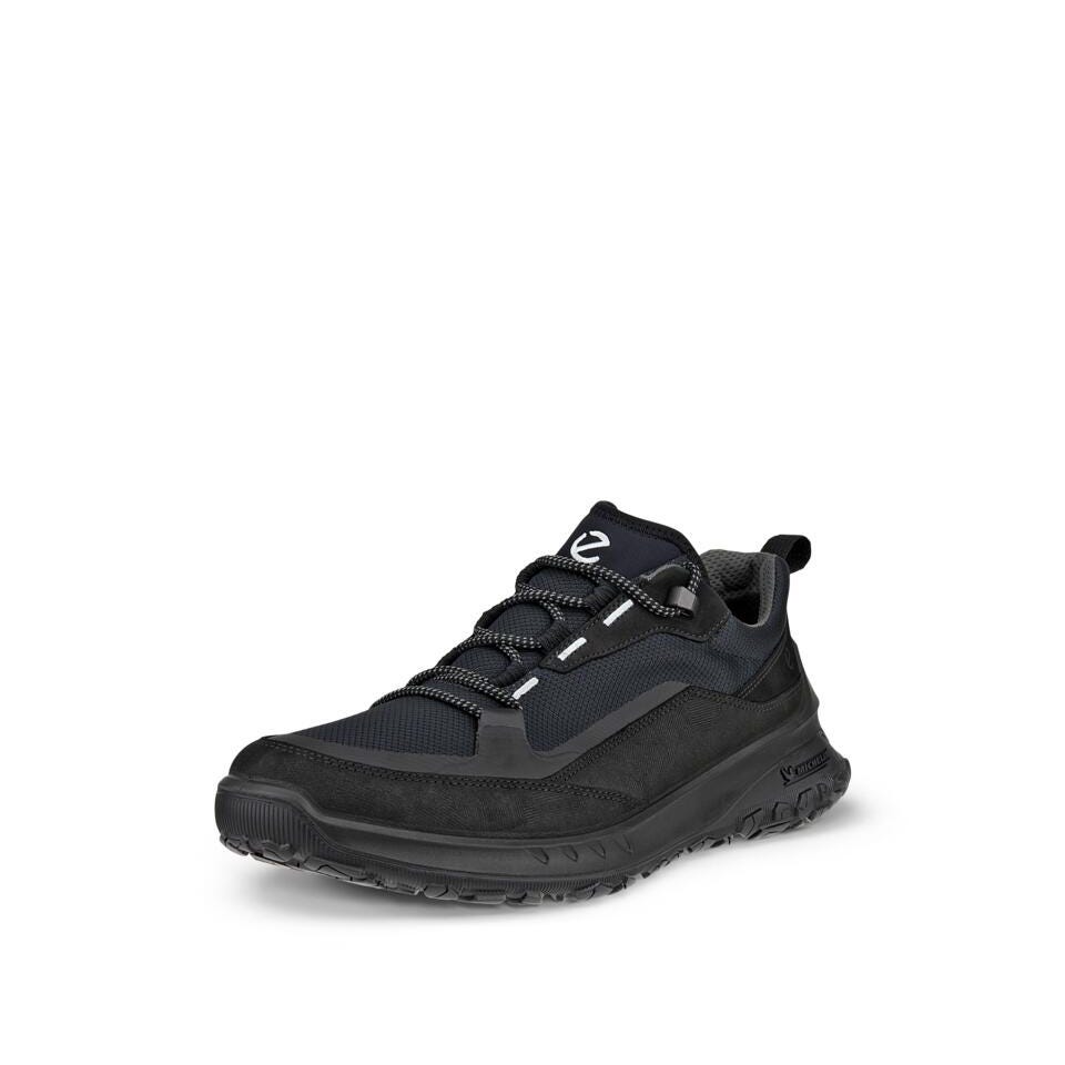 ECCO Men's Ult-Trn Nubuck Waterproof Hiking Shoe in Black