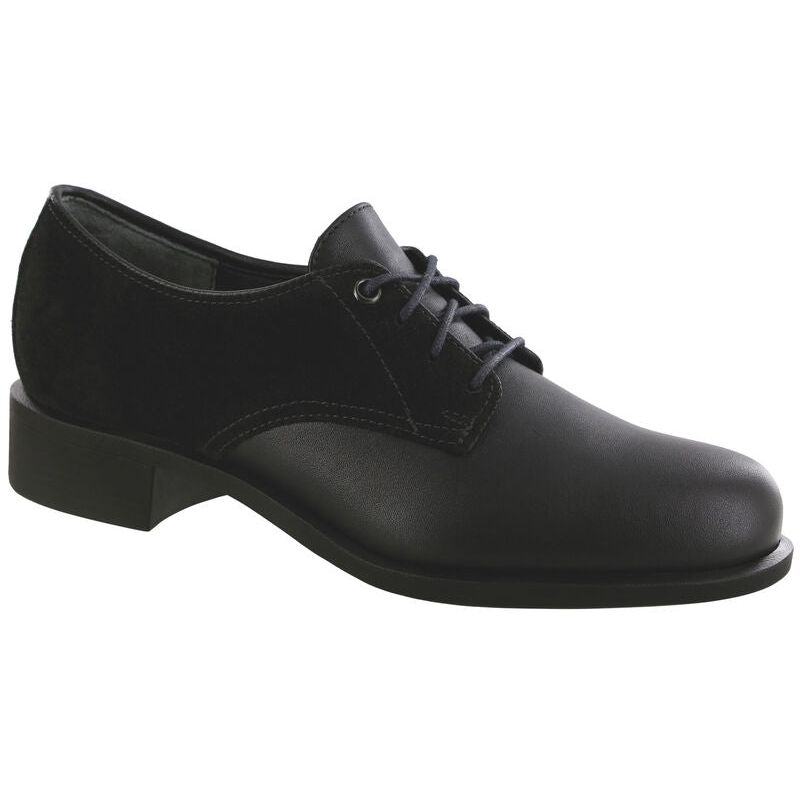 SAS Women's Annex Oxford Dress Shoe in Caviar