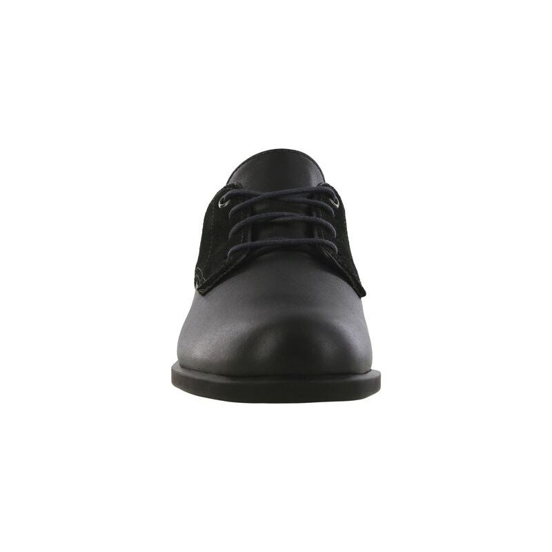 SAS Women's Annex Oxford Dress Shoe in Caviar