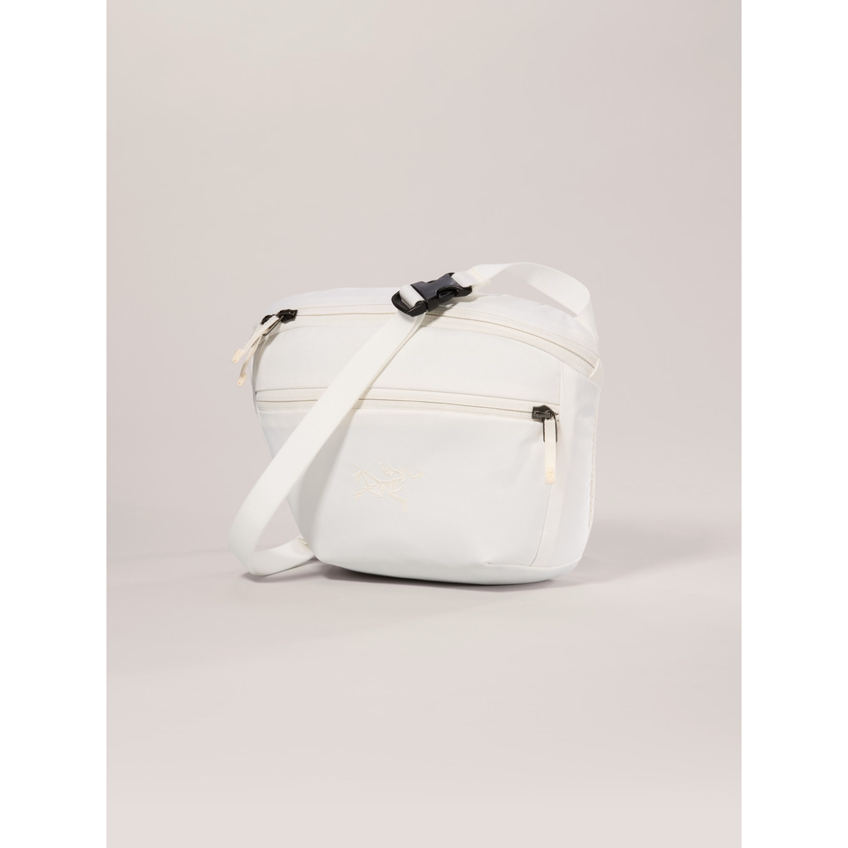 【新品未使用】Arc'teryx Mantis 2 Whiteout Arc'teryx Mantis 2 Waist Pack