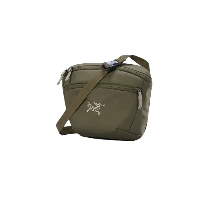 Arc'teryx Mantis 2 Waist Pack in Tatsu/Rune Arc'teryx Mantis 2 Waist Pack in Tatsu/Rune