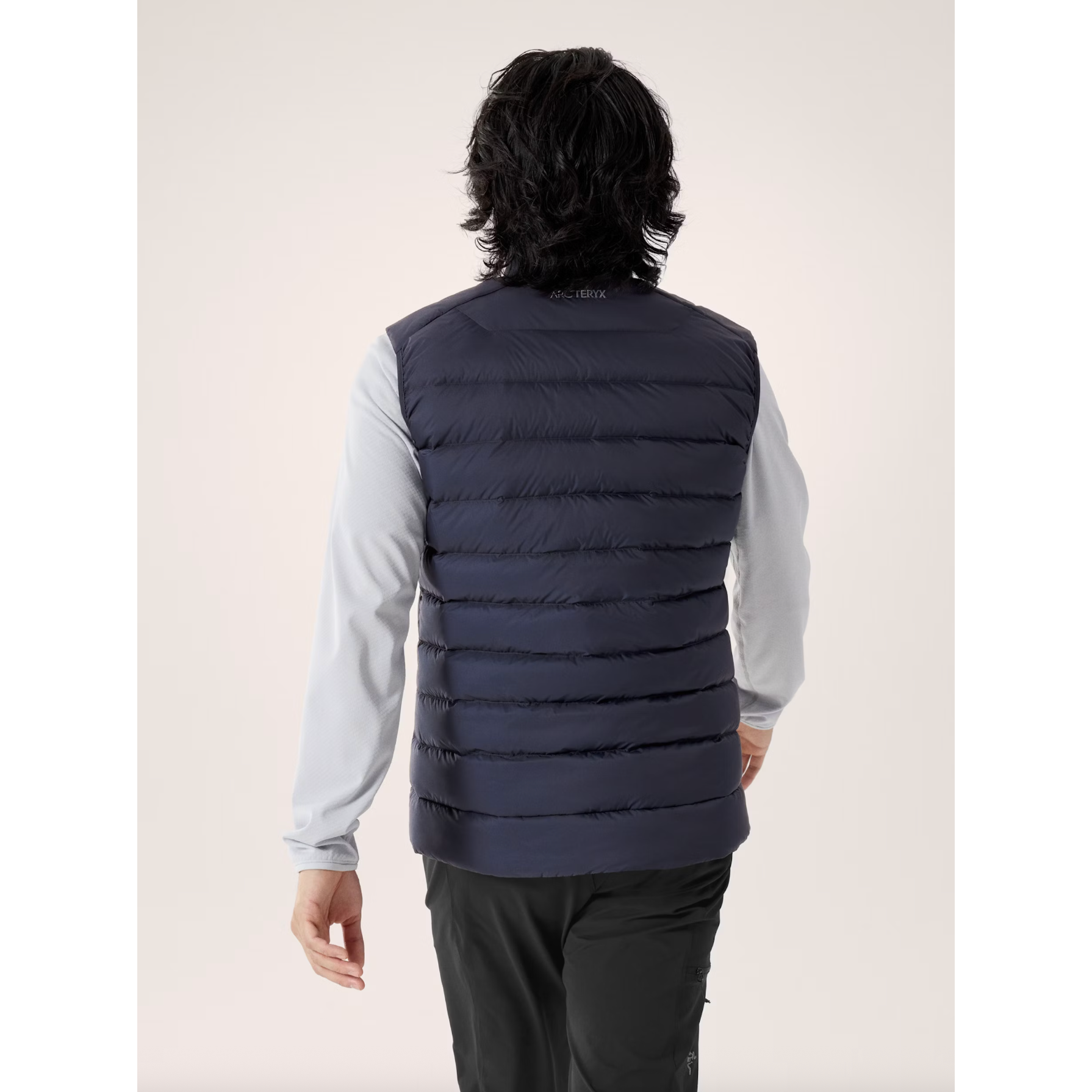 Arc'teryx Men's Cerium Vest in Black Sapphire Arc'teryx Men's Cerium Vest in Black Sapphire