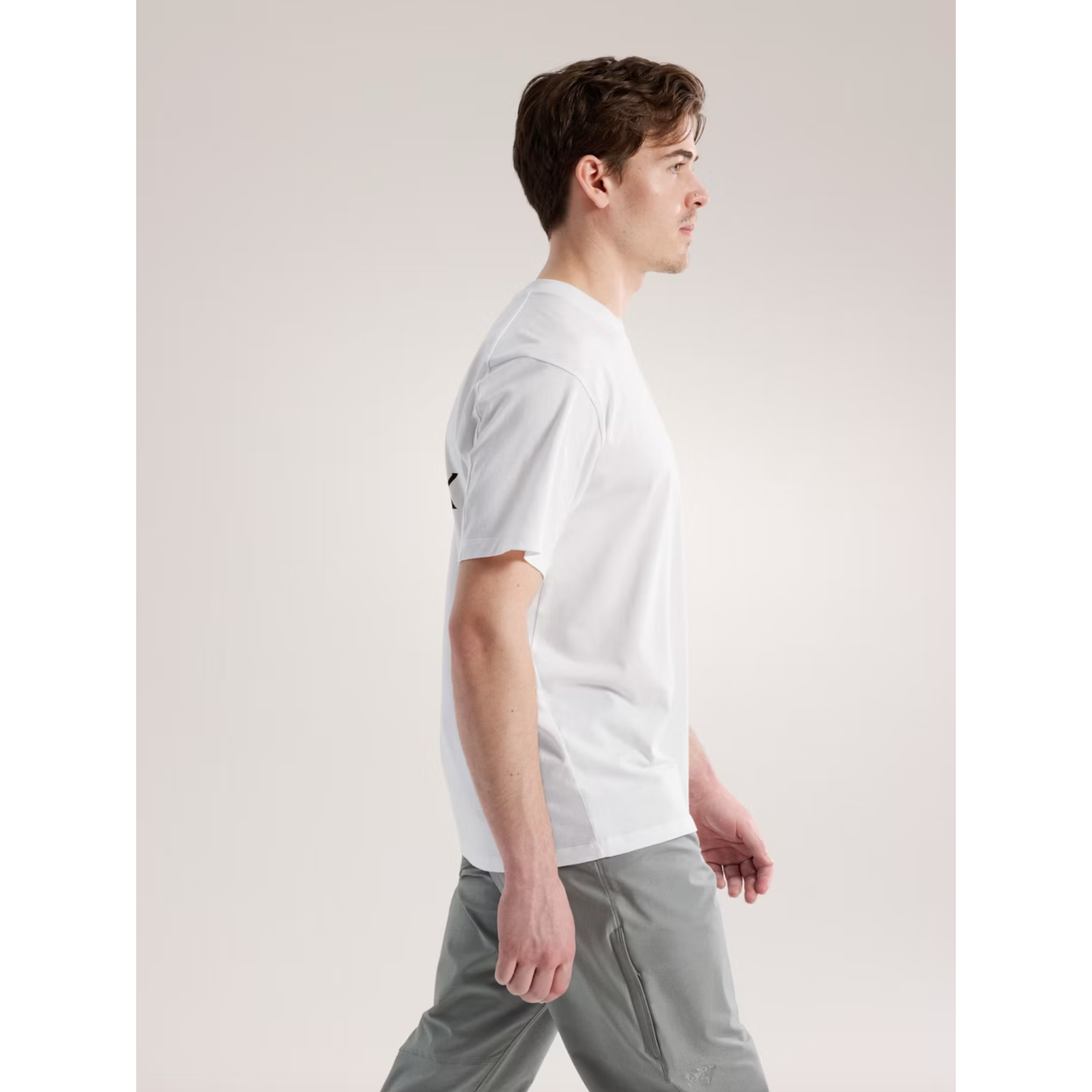 #color_white-light-black